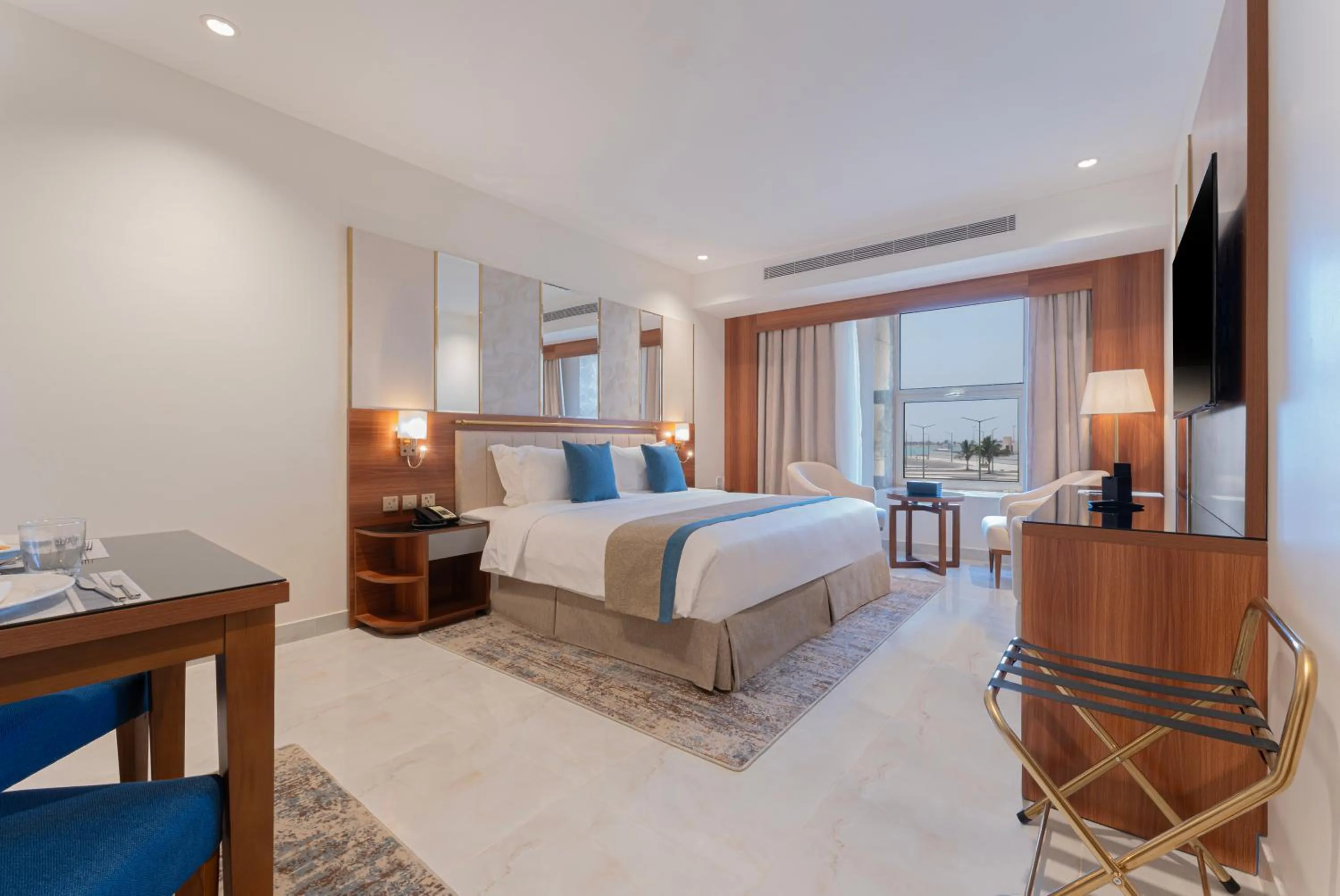 Junior Suite with Sea View in Corp Yanbu Hotel - B1