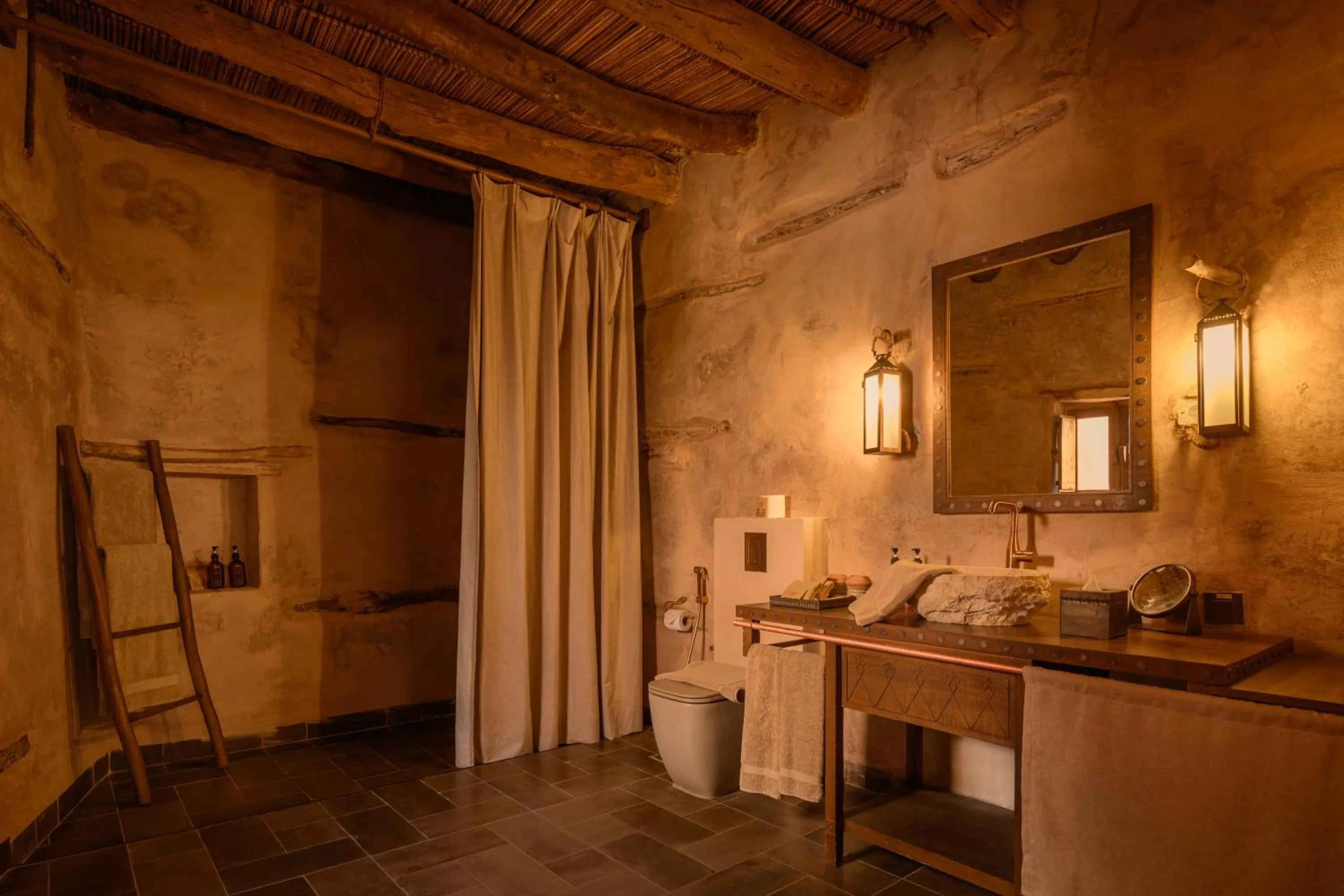 Shower in Dar Tantora The House Hotel