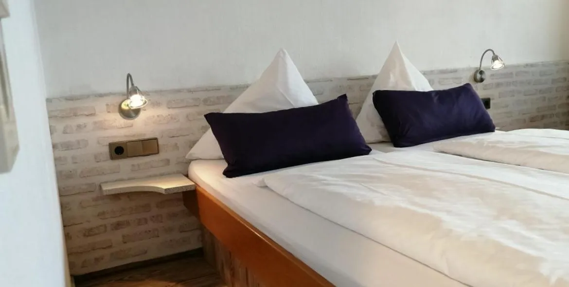 Photo of the whole room, Bed in Schwarzwald Sonnenhof