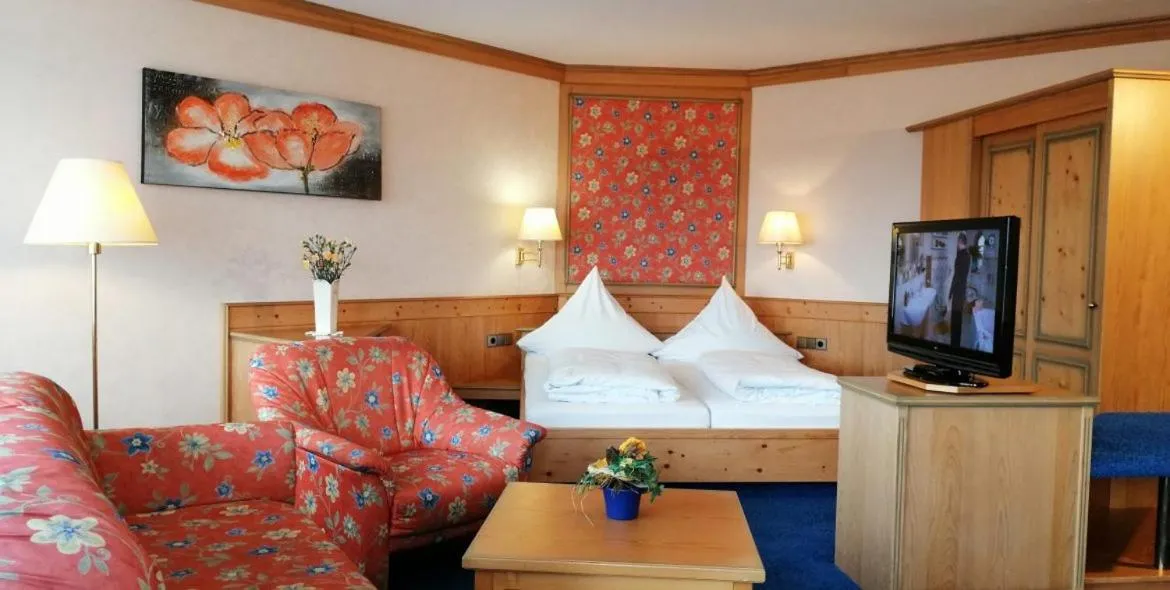 Photo of the whole room, Bed in Schwarzwald Sonnenhof