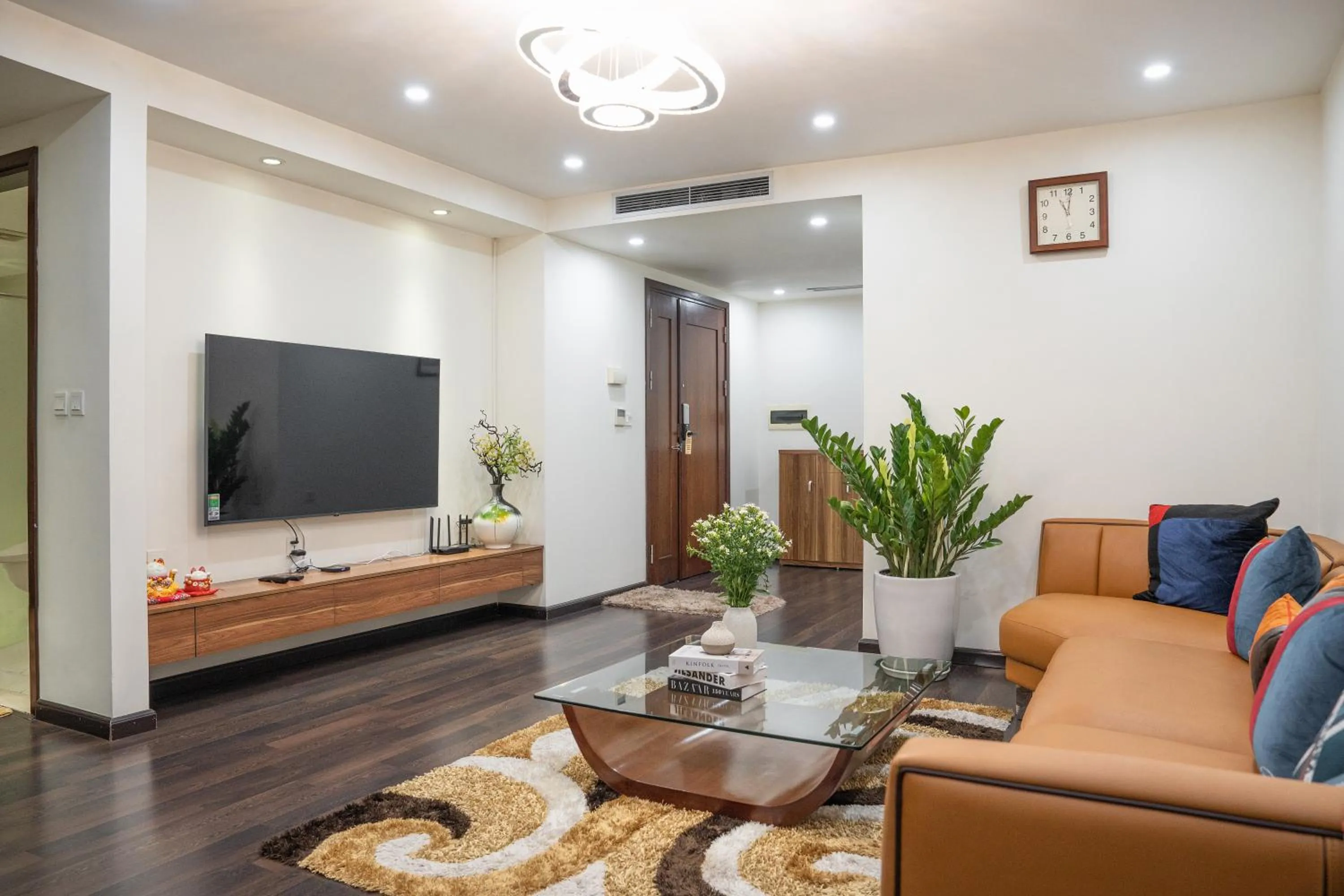 Communal lounge/ TV room in Viet Vuong Building Ha Noi Capital