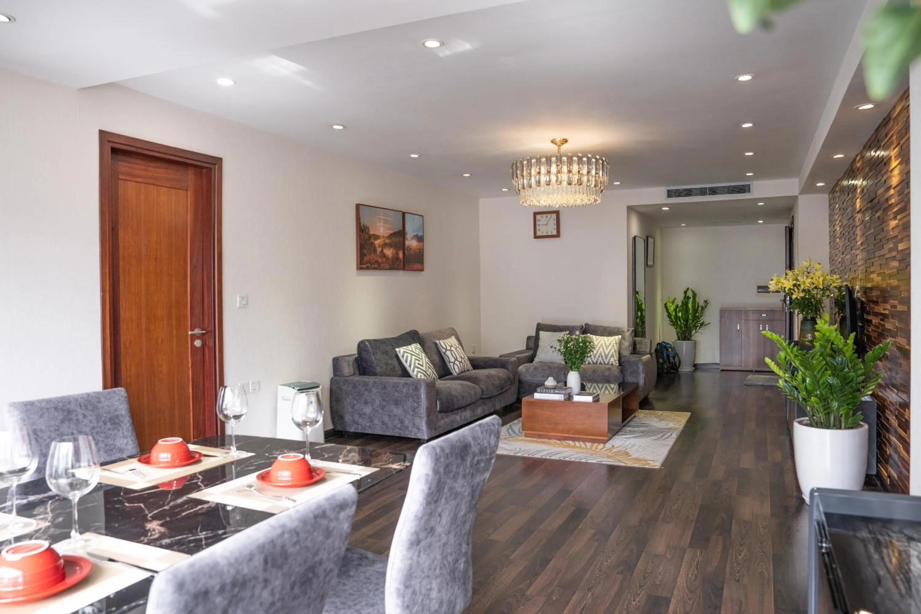 TV and multimedia in Viet Vuong Building Ha Noi Capital