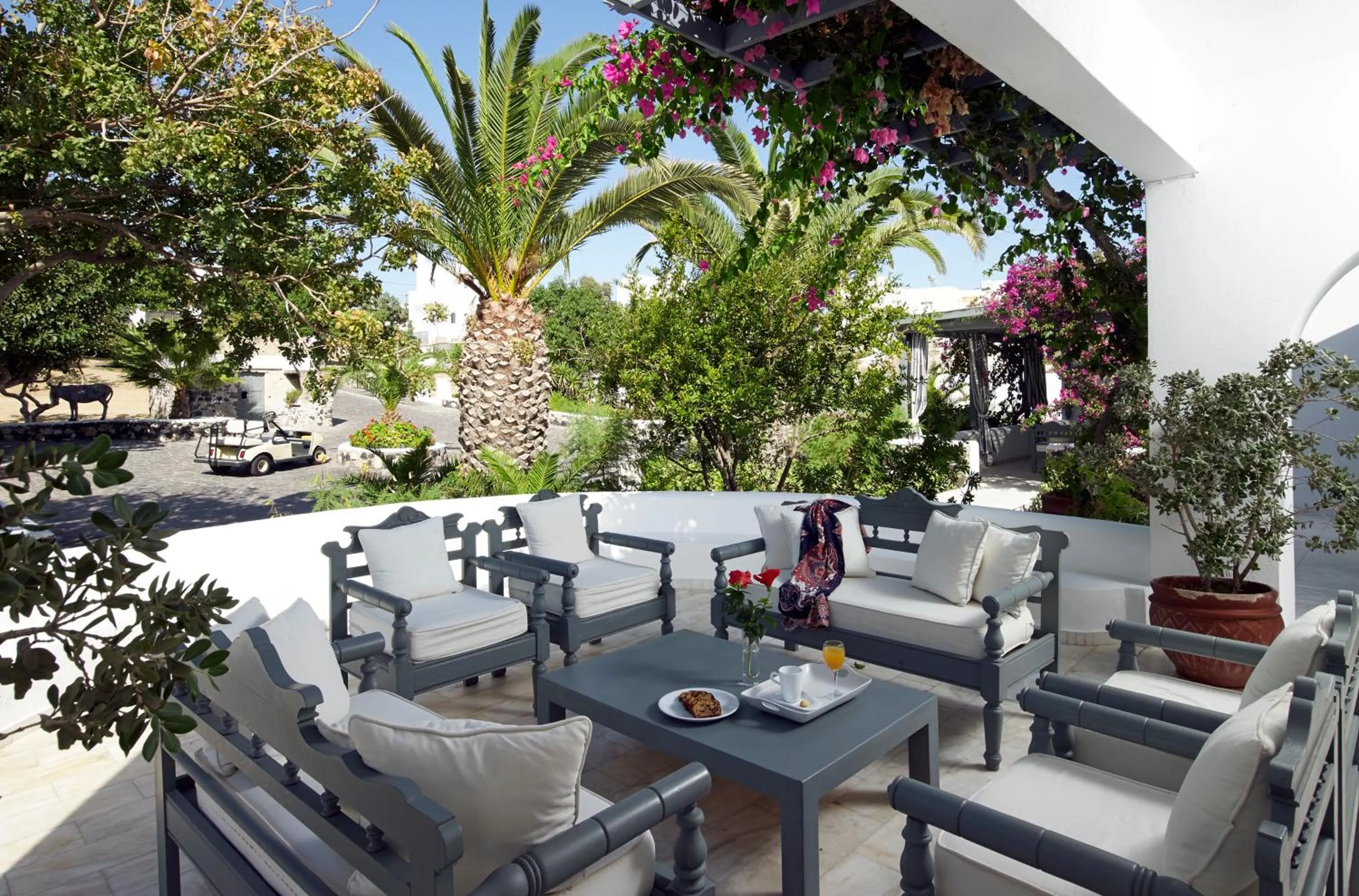 Lobby or reception in Santorini Kastelli Resort