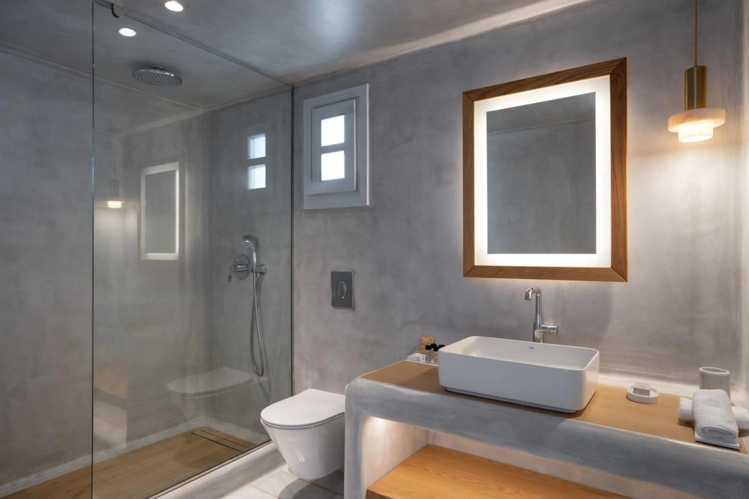 Santorini Kastelli Resort