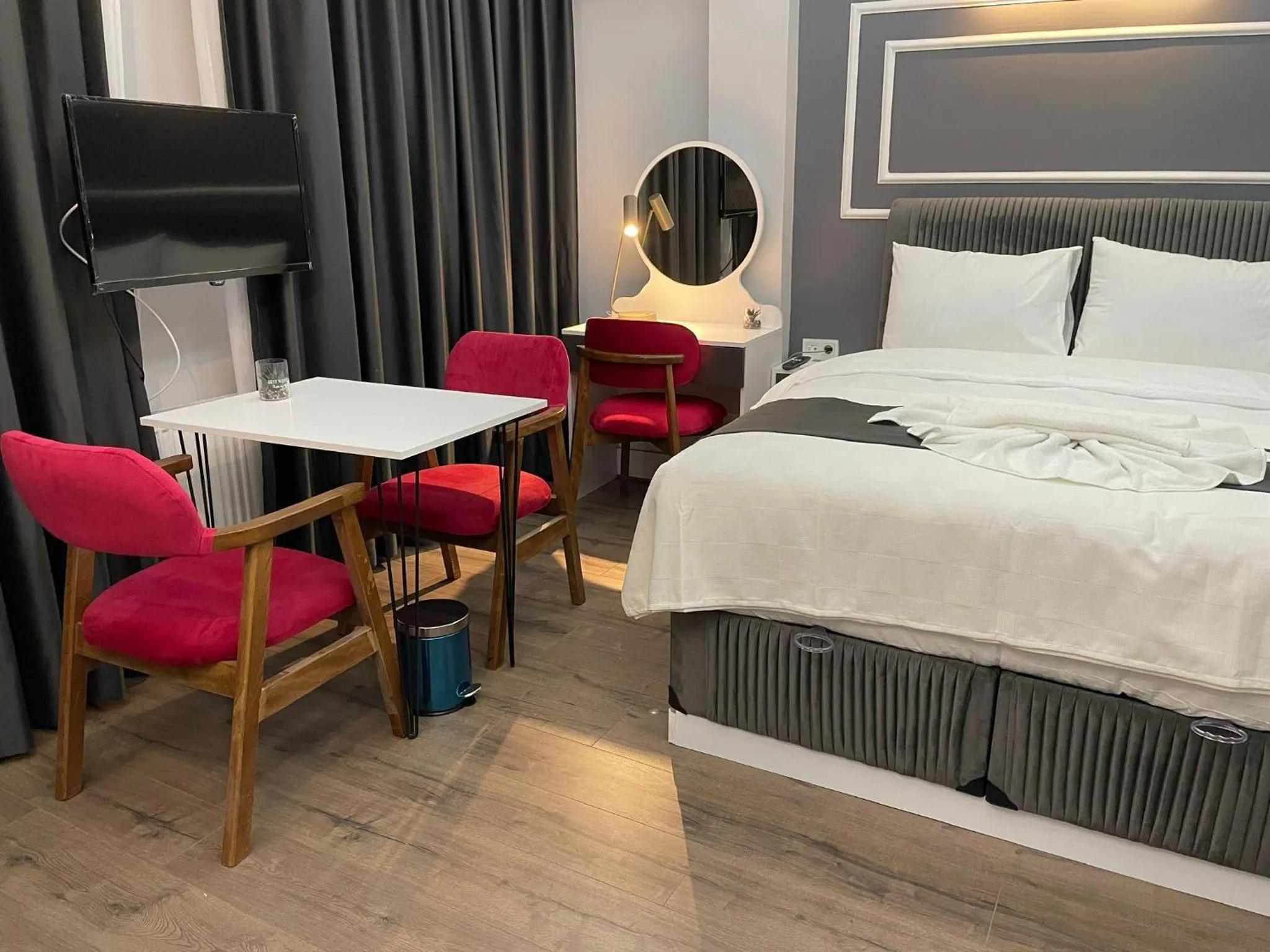 Bed in Fabesco Suite