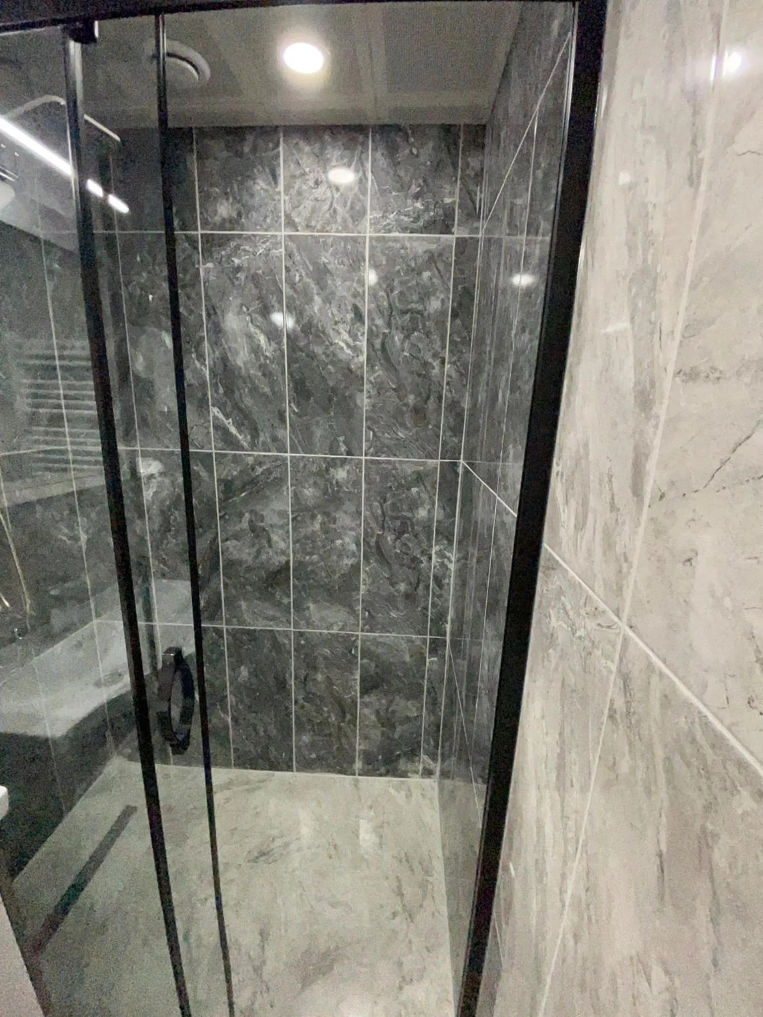 Bathroom in Fabesco Suite