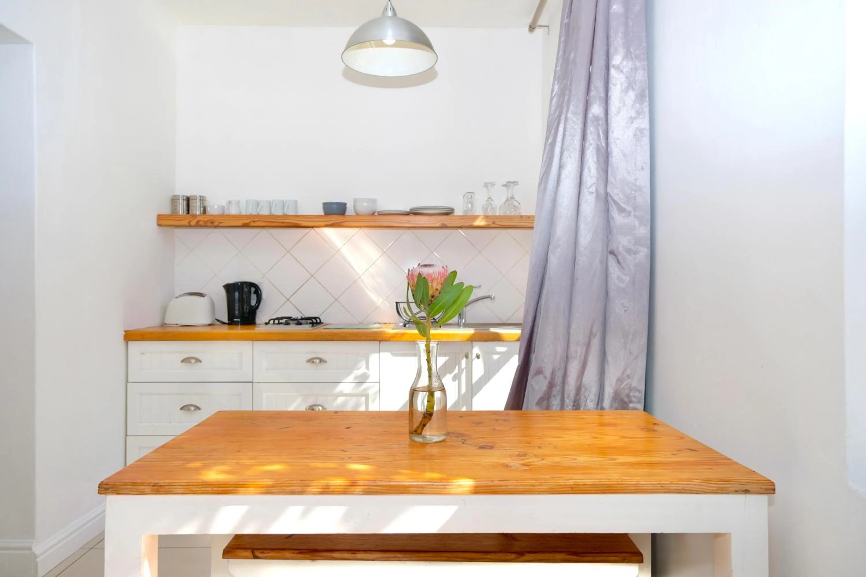 Coffee/tea facilities in Paternoster Place