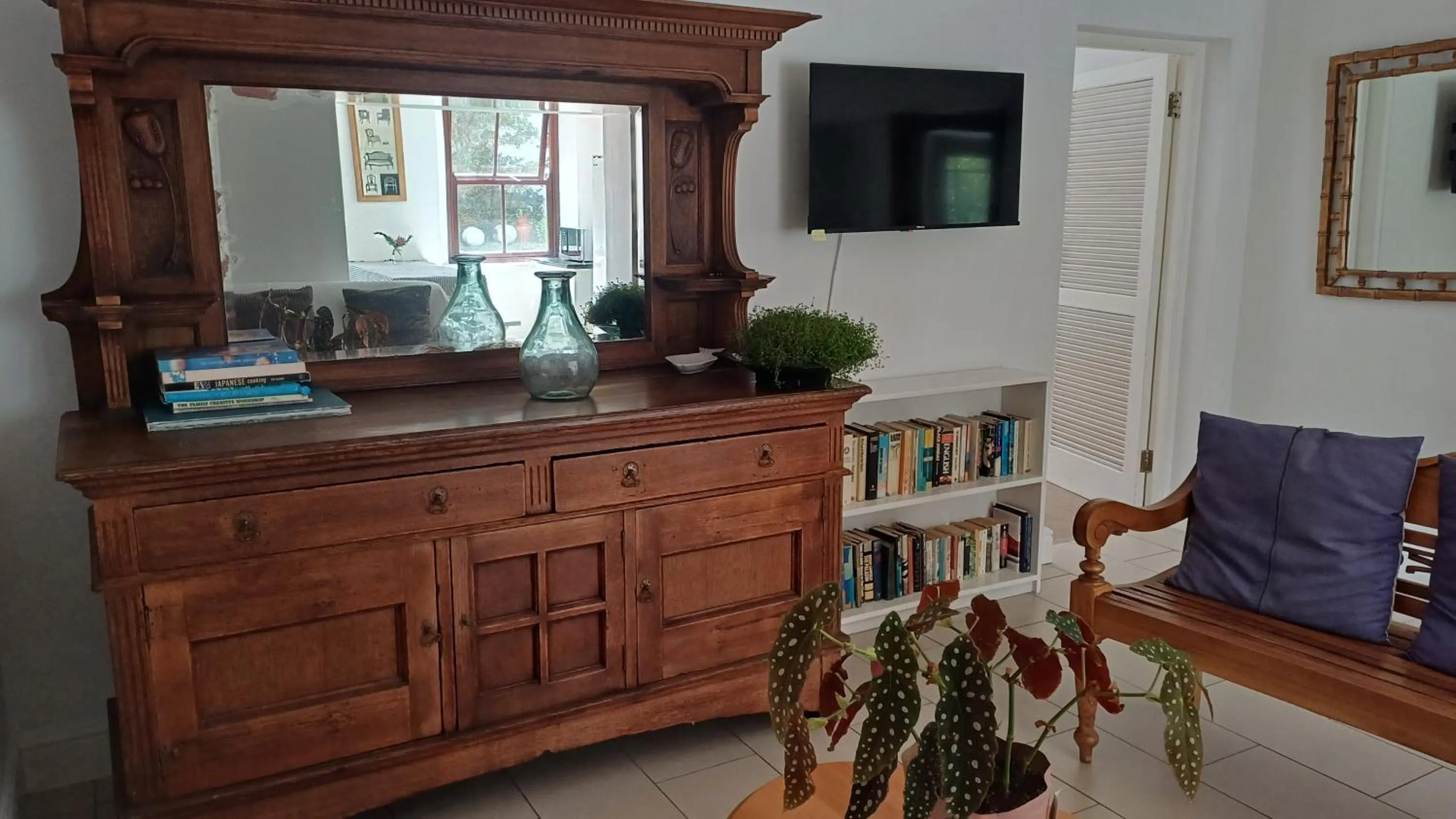 TV and multimedia in Paternoster Place