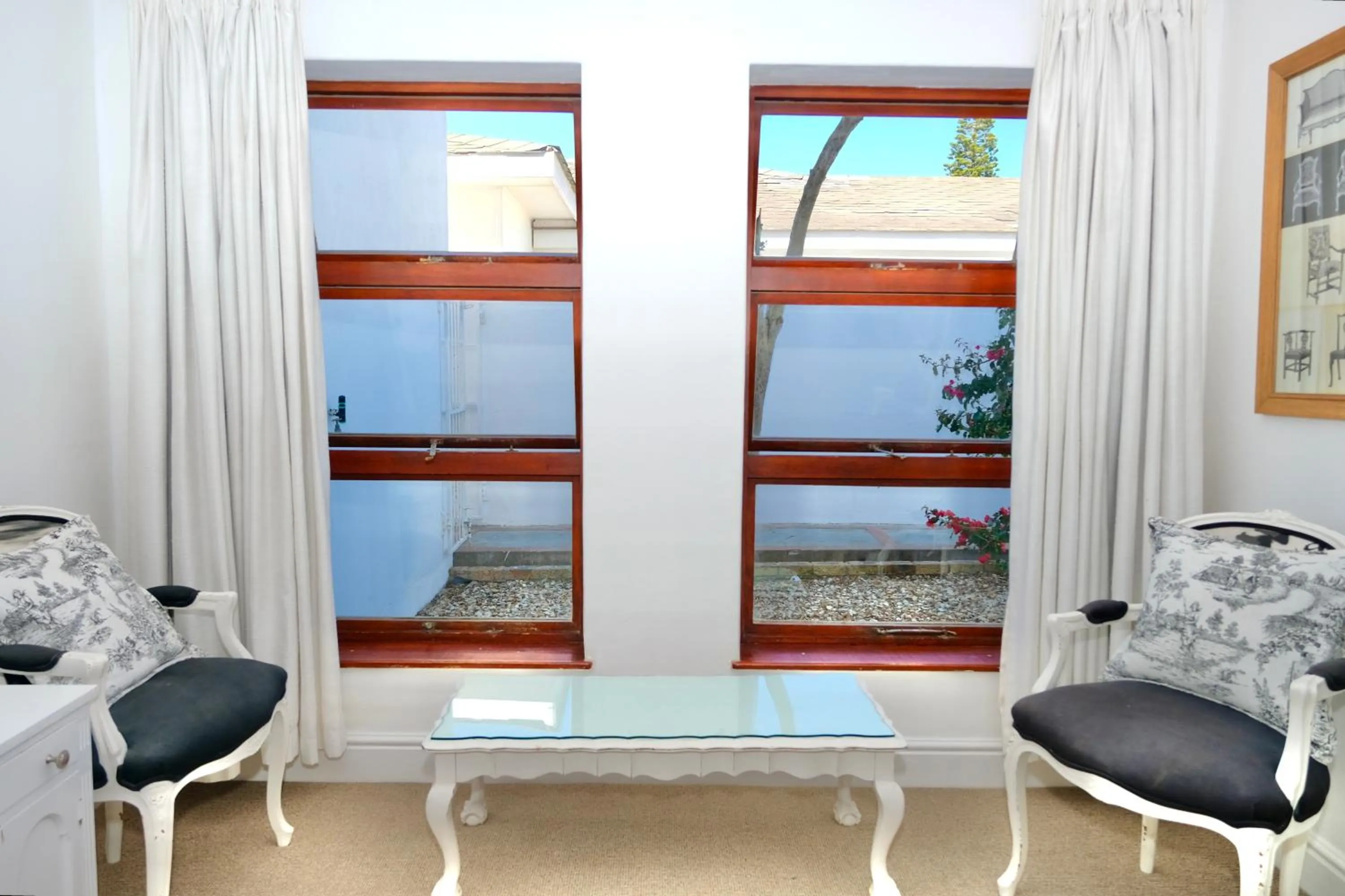 Seating area in Paternoster Place