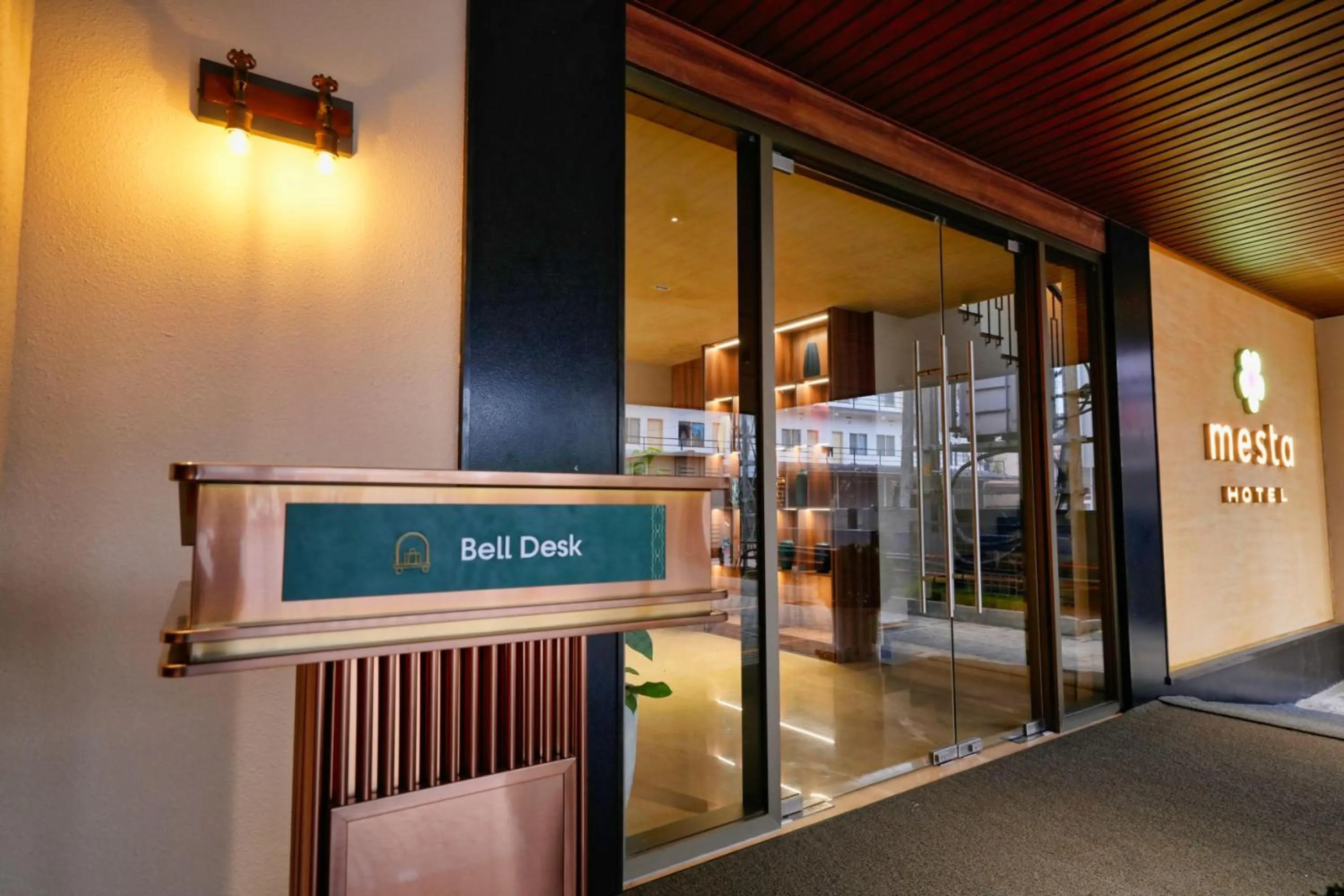 Facade/entrance in mesta Hotel