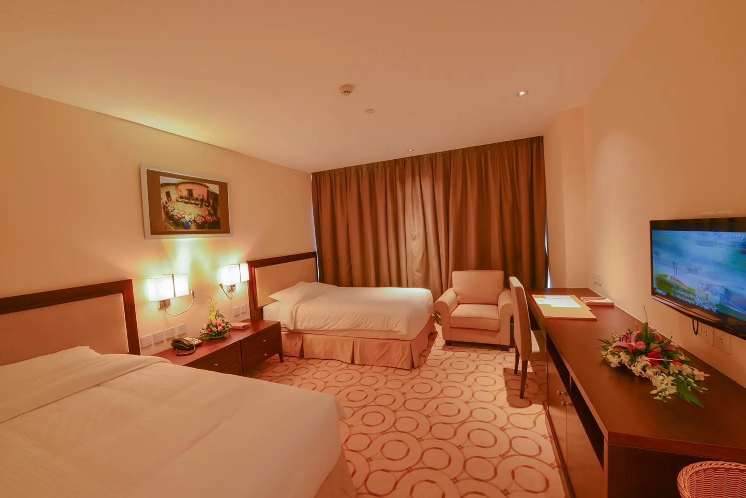 Photo of the whole room, Bed in Aristo International Hotel