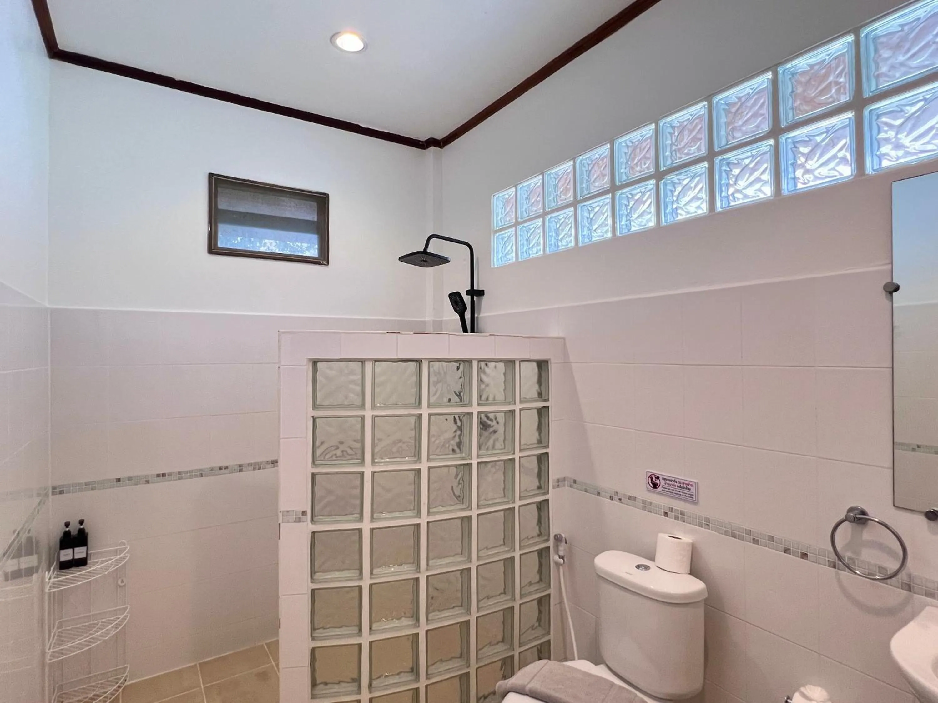 Bathroom in Woodlawn Villas Resort