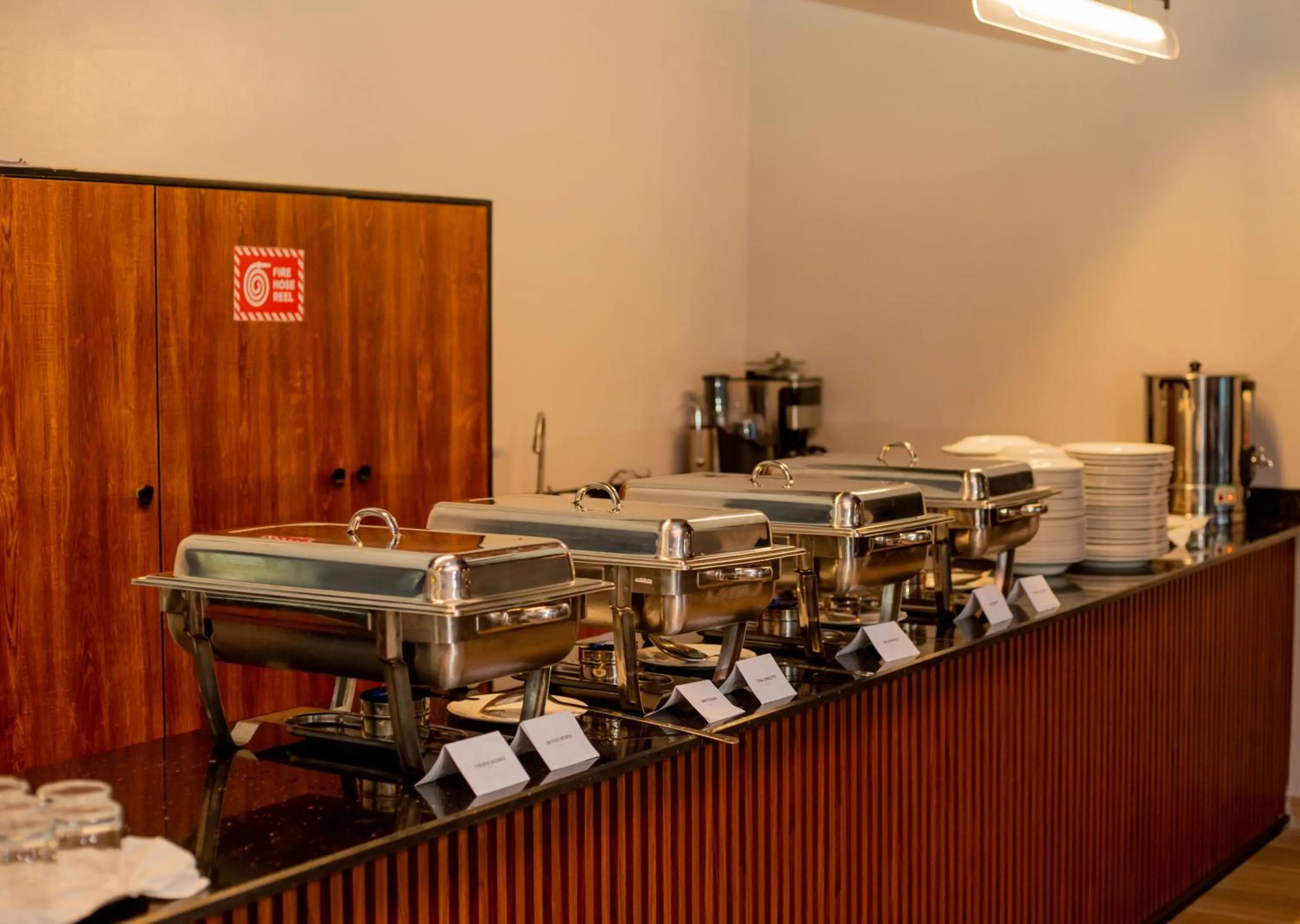 Coffee/tea facilities in Hotelinn Oniru