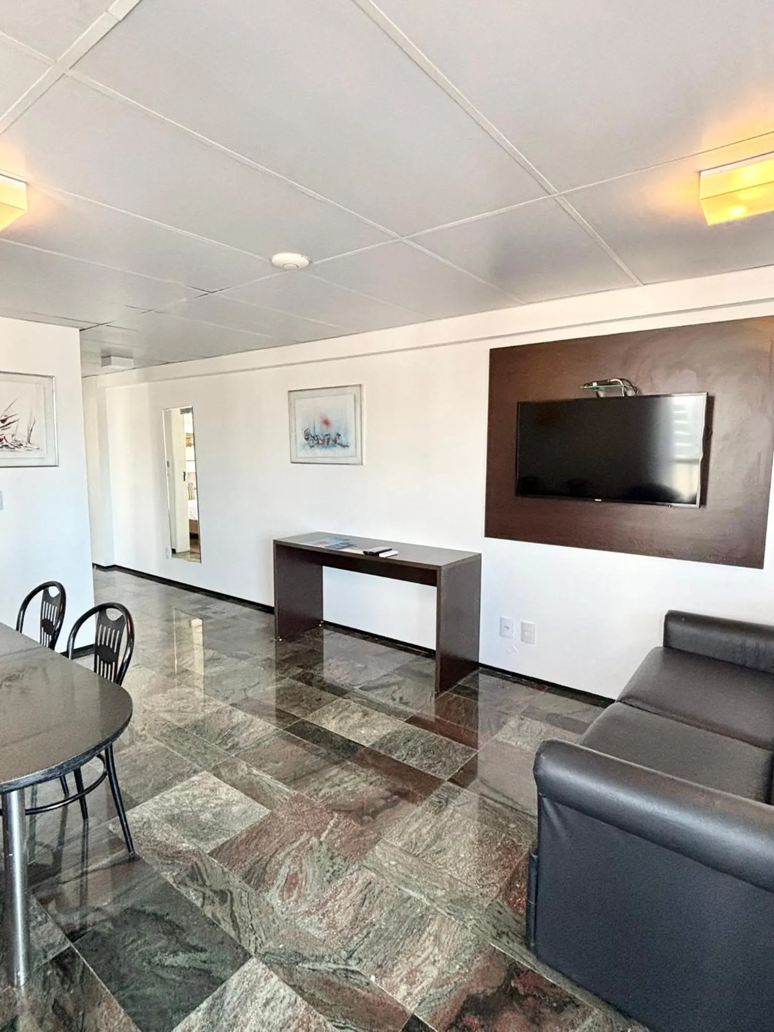 Communal lounge/ TV room in Hotel Brasil Tropical