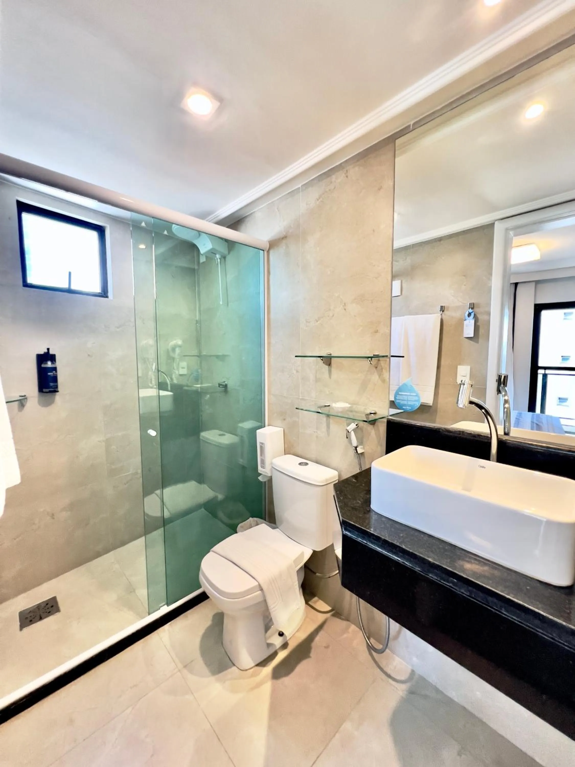 Bathroom in Hotel Brasil Tropical