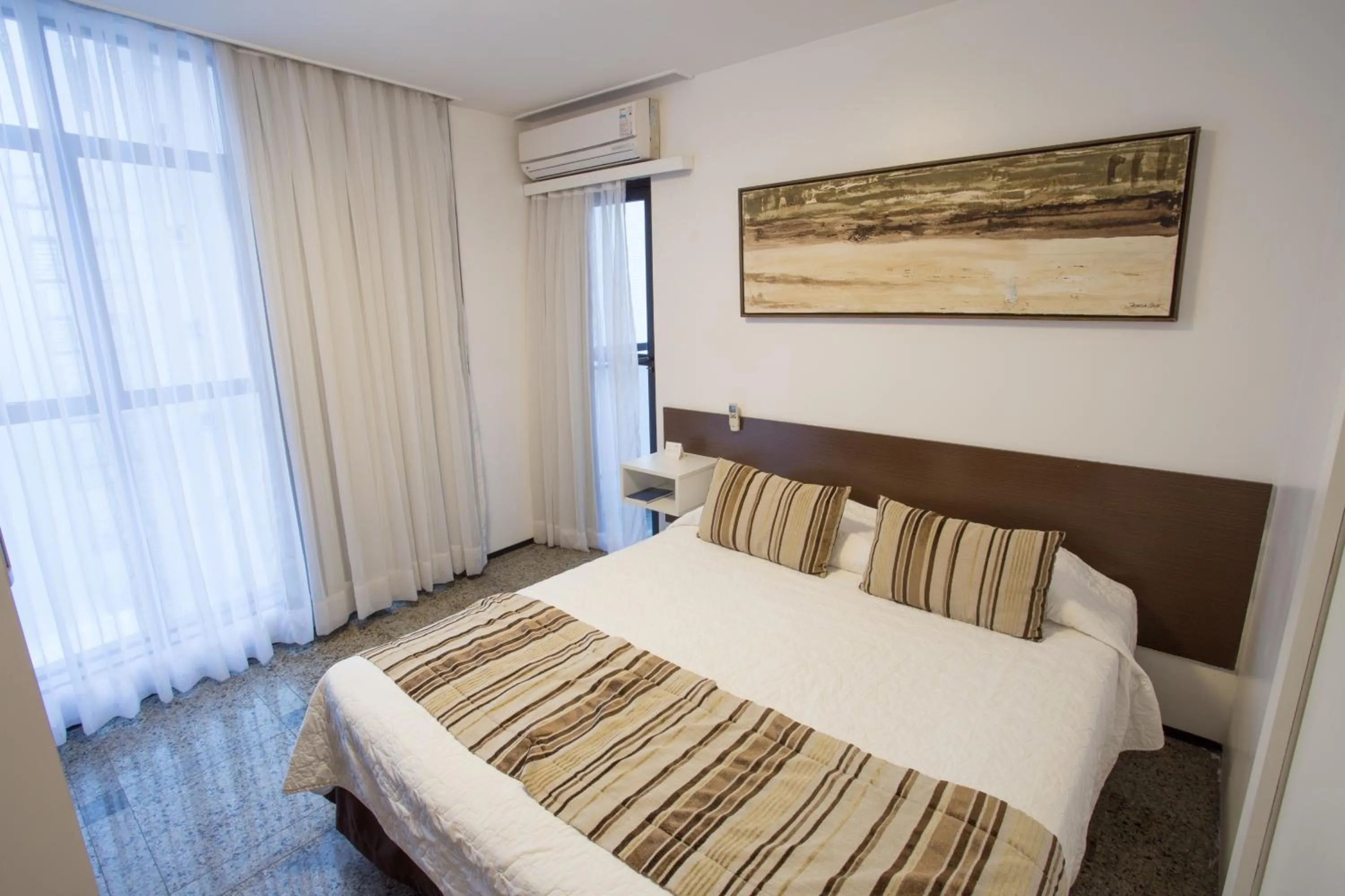 Bedroom, Bed in Hotel Brasil Tropical