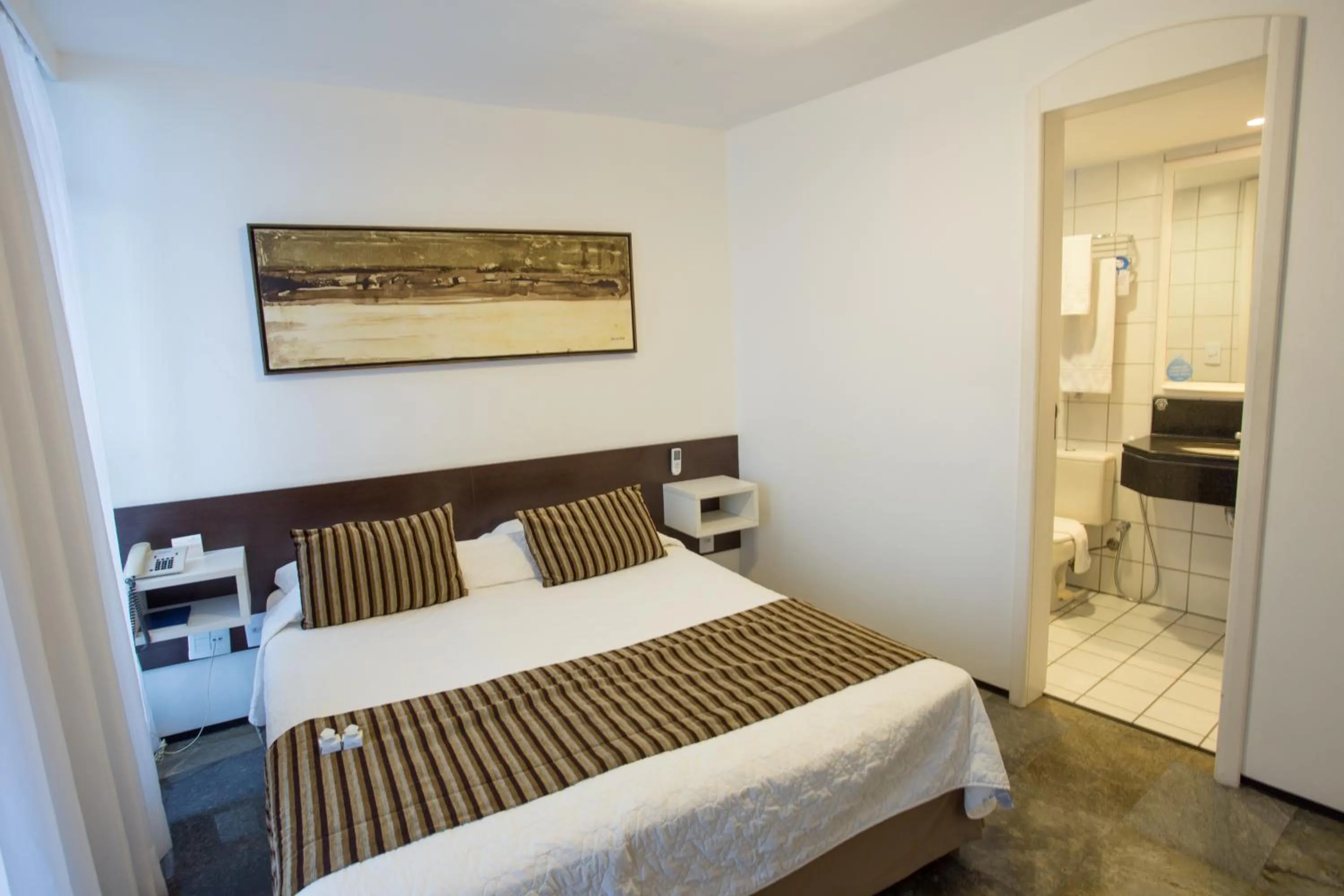 Bed in Hotel Brasil Tropical