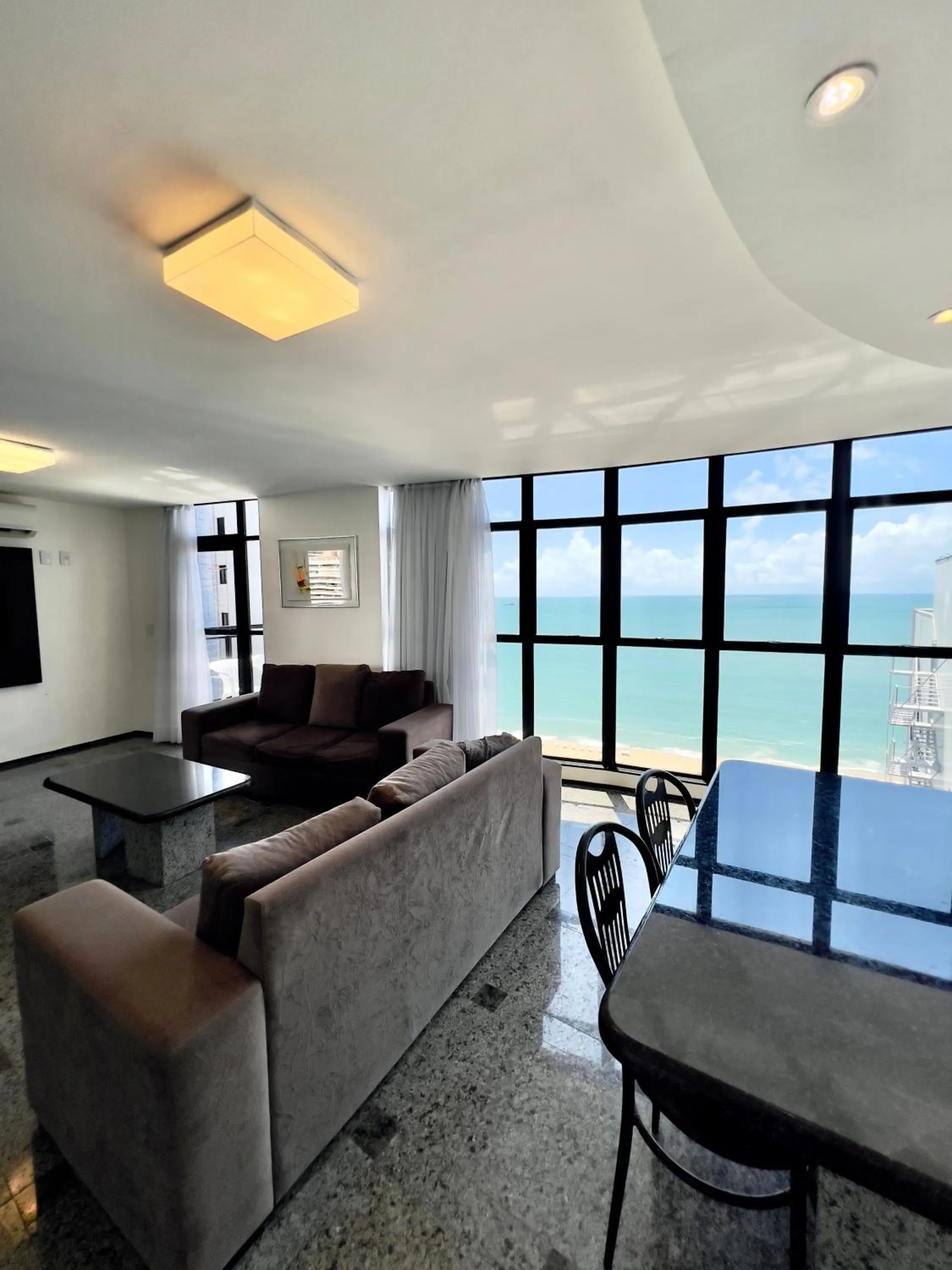 Communal lounge/ TV room in Hotel Brasil Tropical