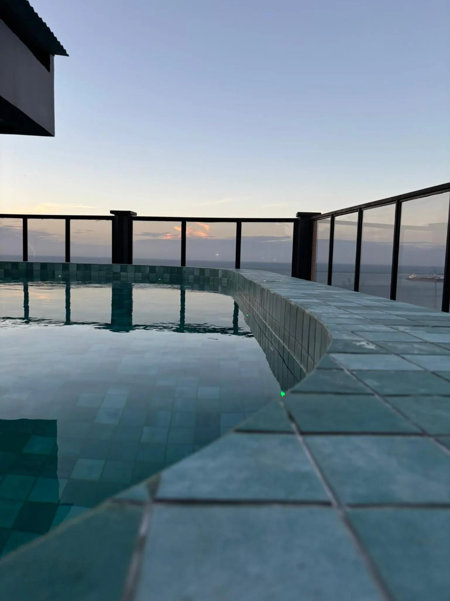 Swimming pool in Hotel Brasil Tropical