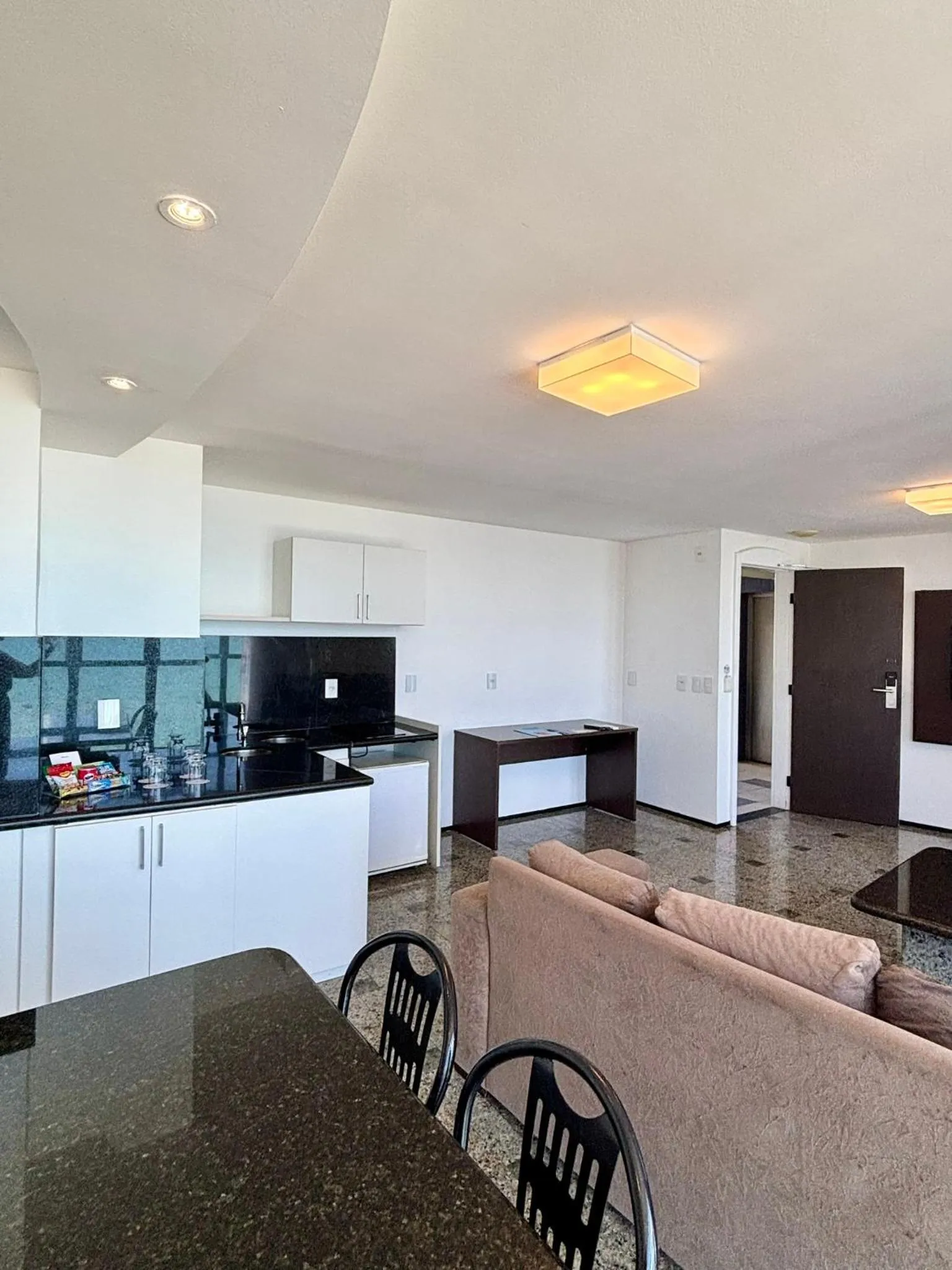 kitchen in Hotel Brasil Tropical