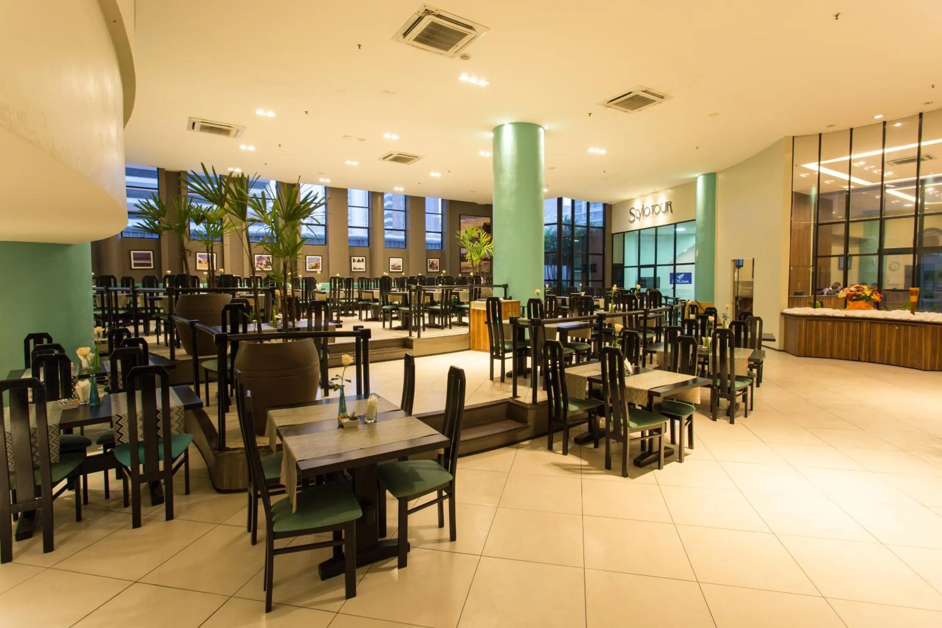 Restaurant/places to eat in Hotel Brasil Tropical