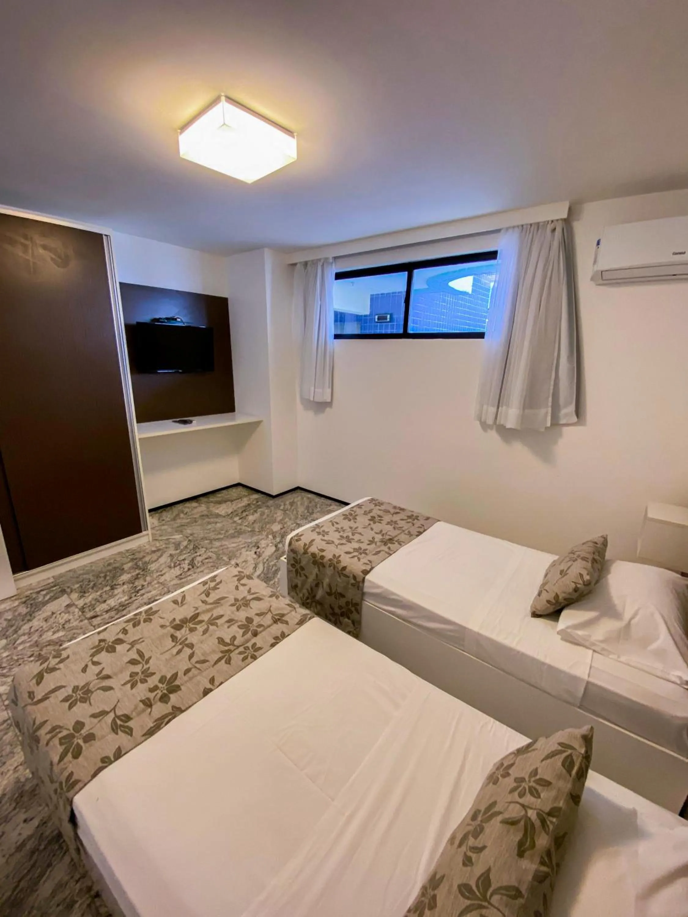 Bedroom, Bed in Hotel Brasil Tropical