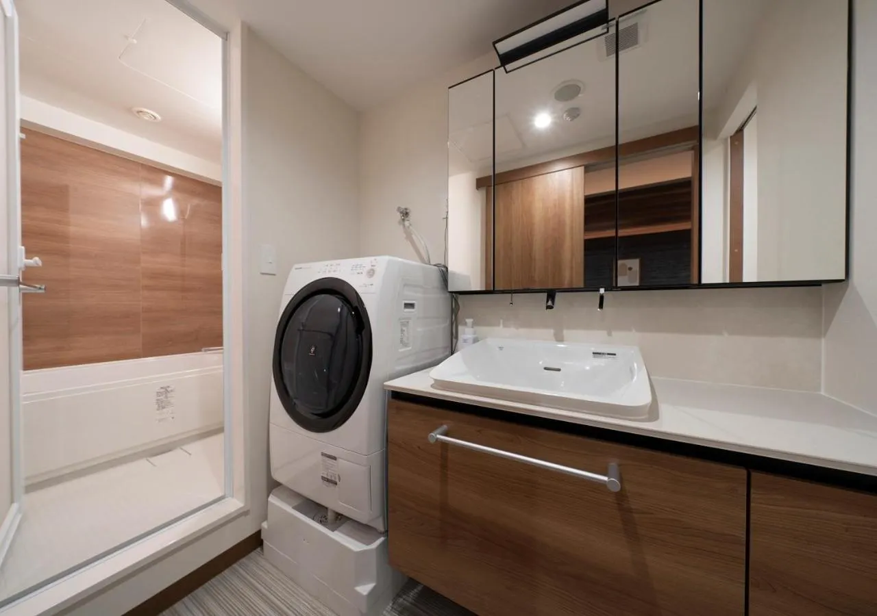 Bathroom in Nagoya B's Hotel