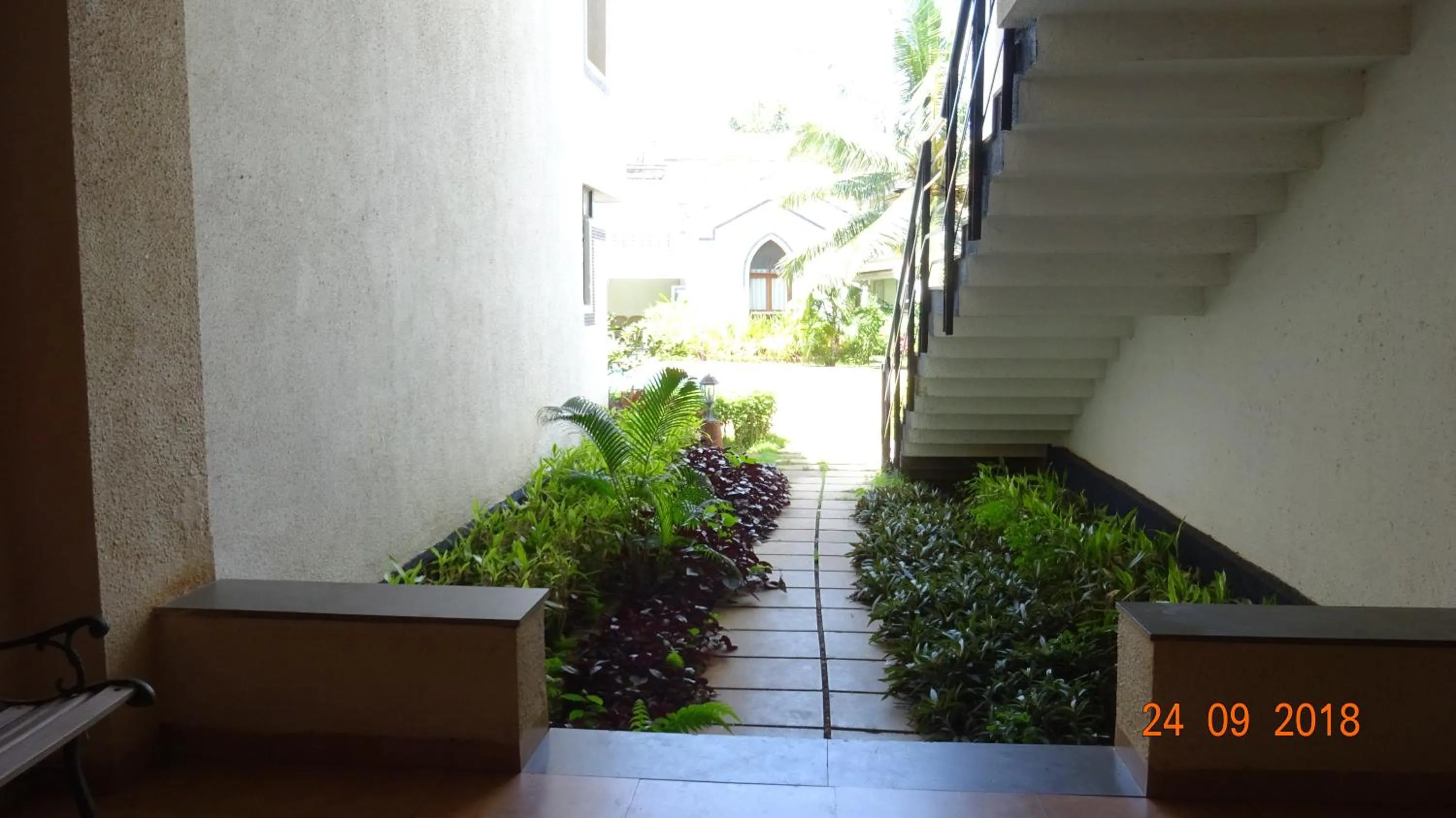 Facade/entrance in Riviera Hermitage