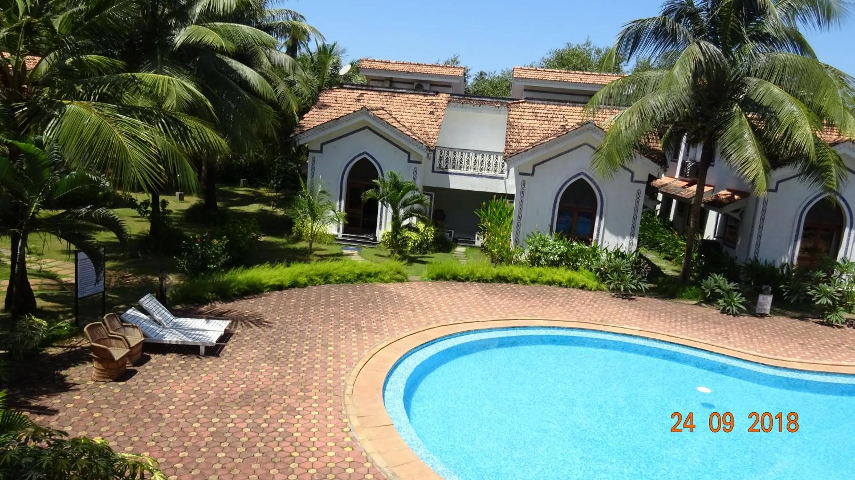 Swimming pool in Riviera Hermitage