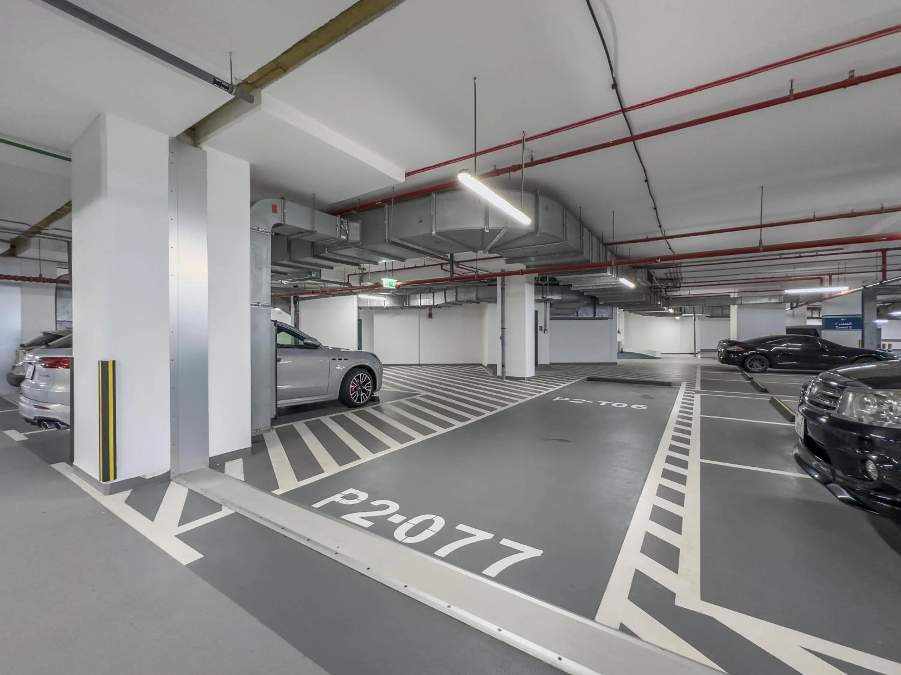 Parking in Globalstay Creek Horizon Modern Apartments