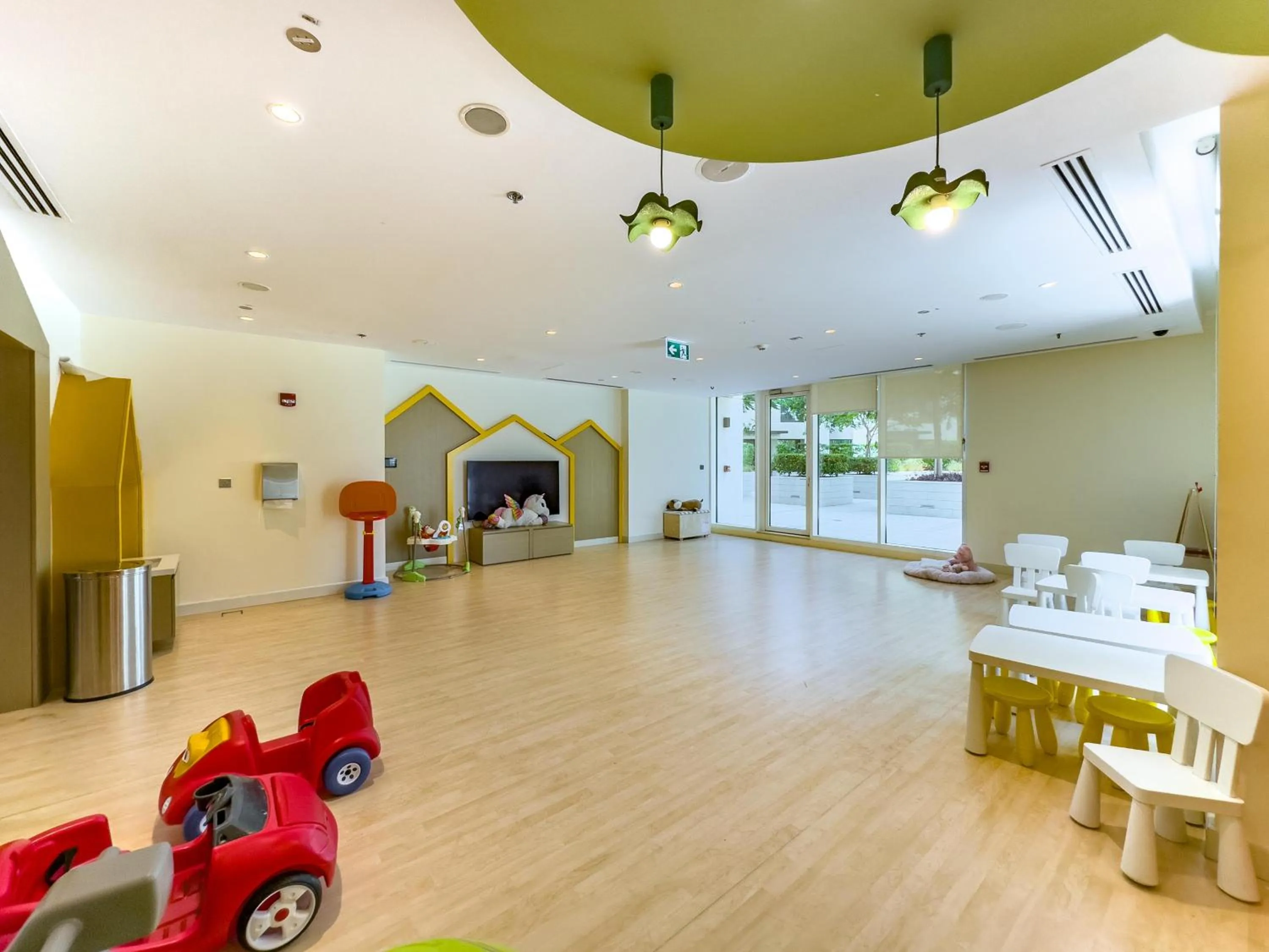 Seating area in Globalstay Creek Horizon Modern Apartments