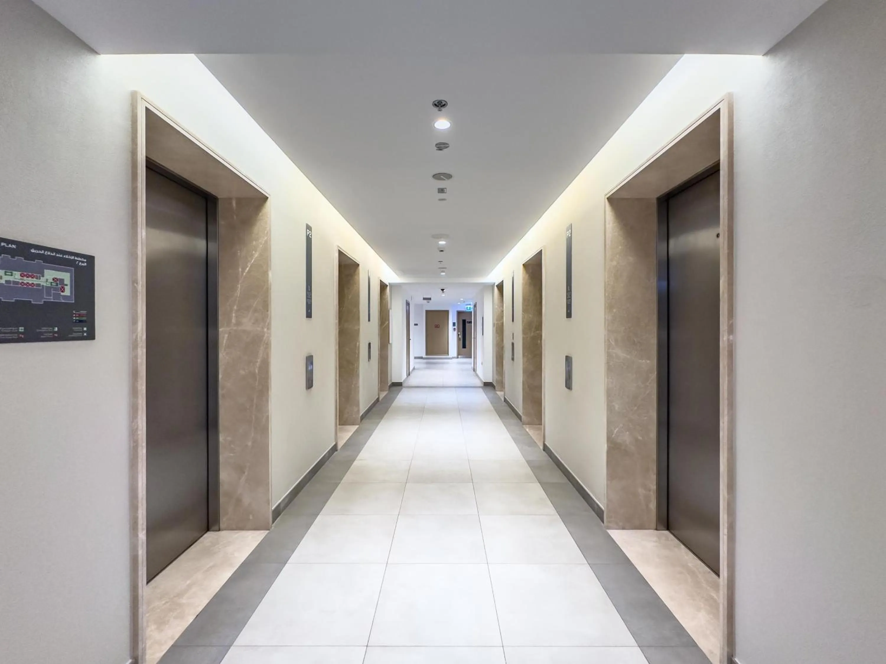 elevator in Globalstay Creek Horizon Modern Apartments