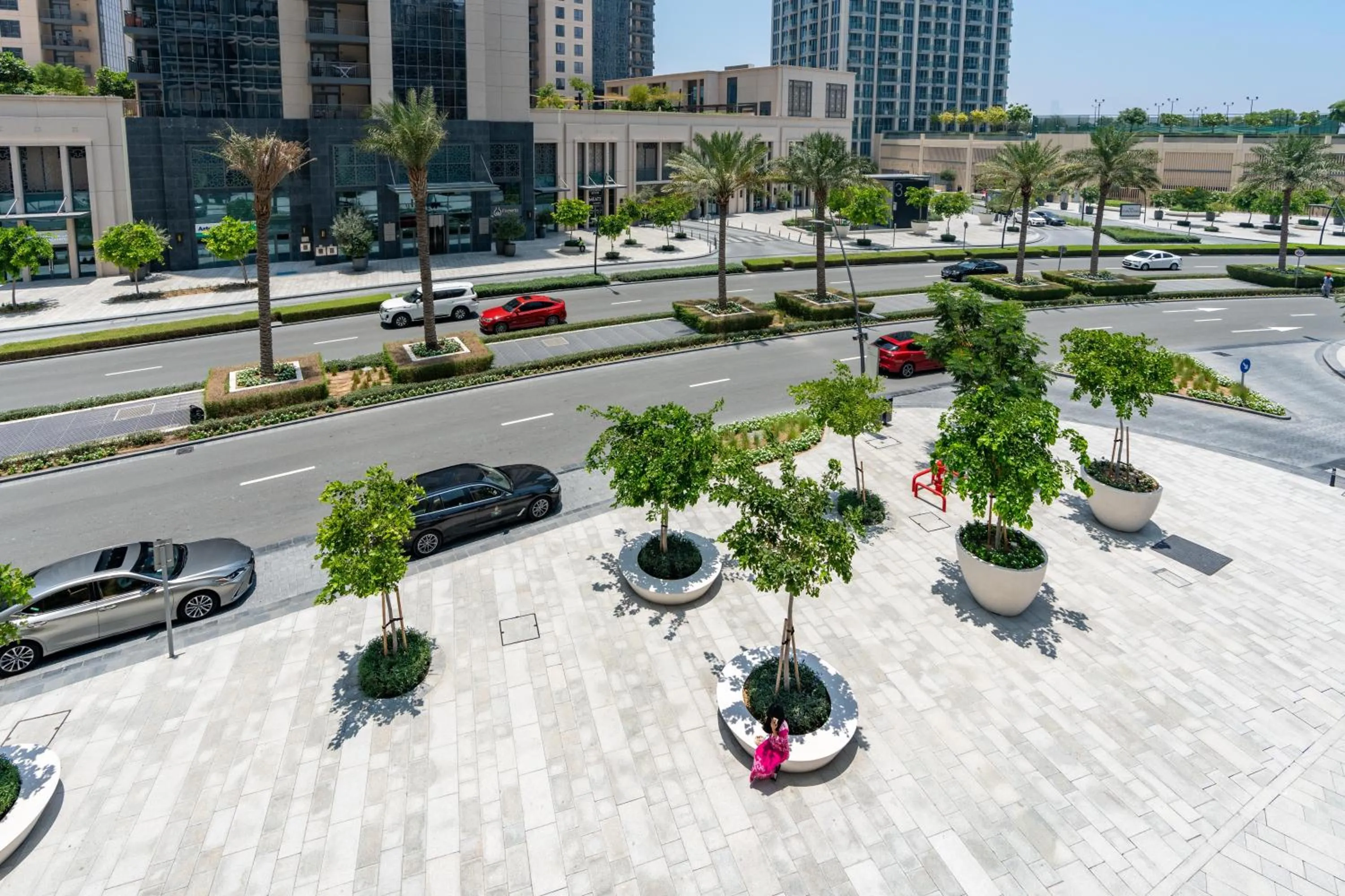 Property building in Globalstay Creek Horizon Modern Apartments