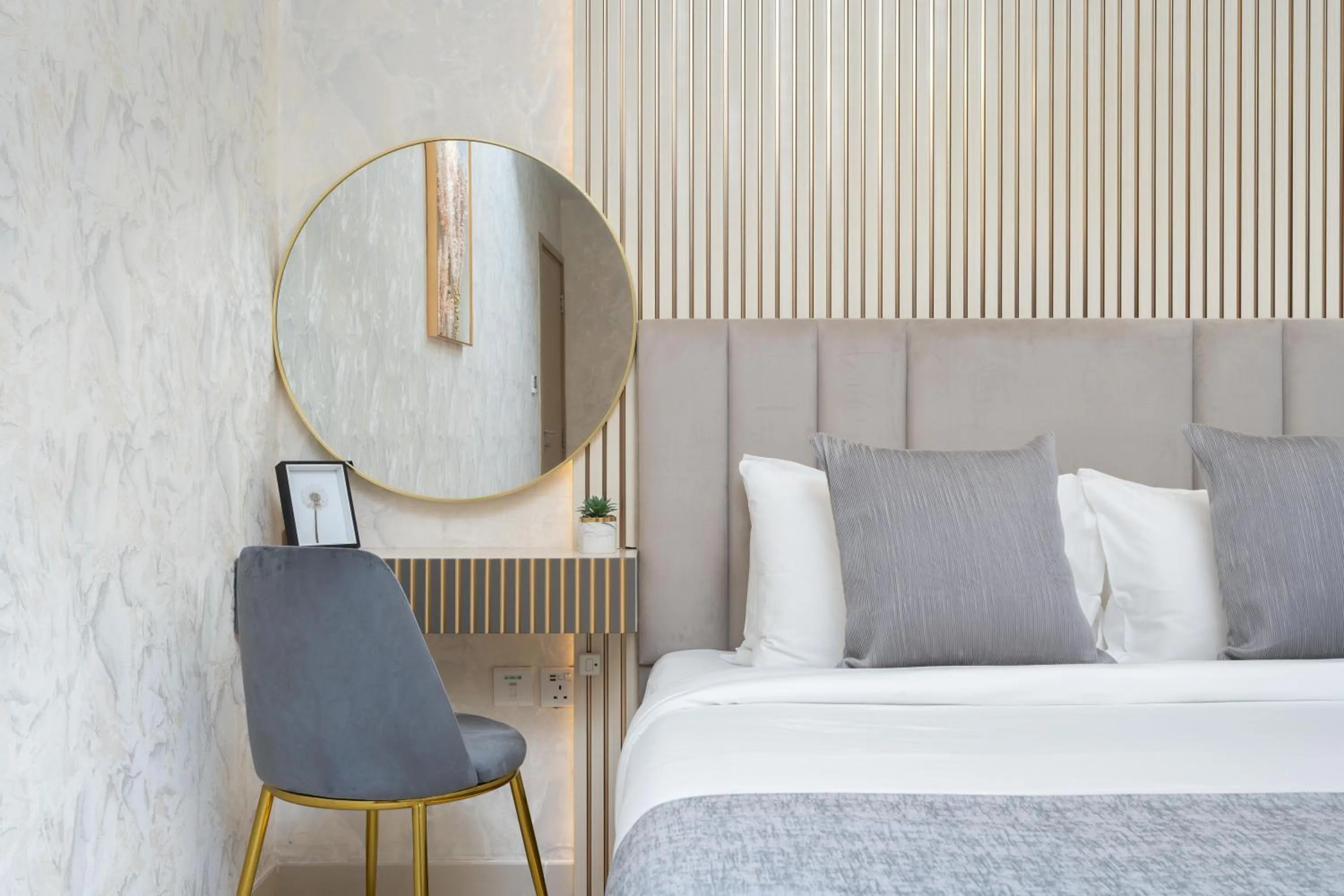 Bed in Globalstay Creek Horizon Modern Apartments