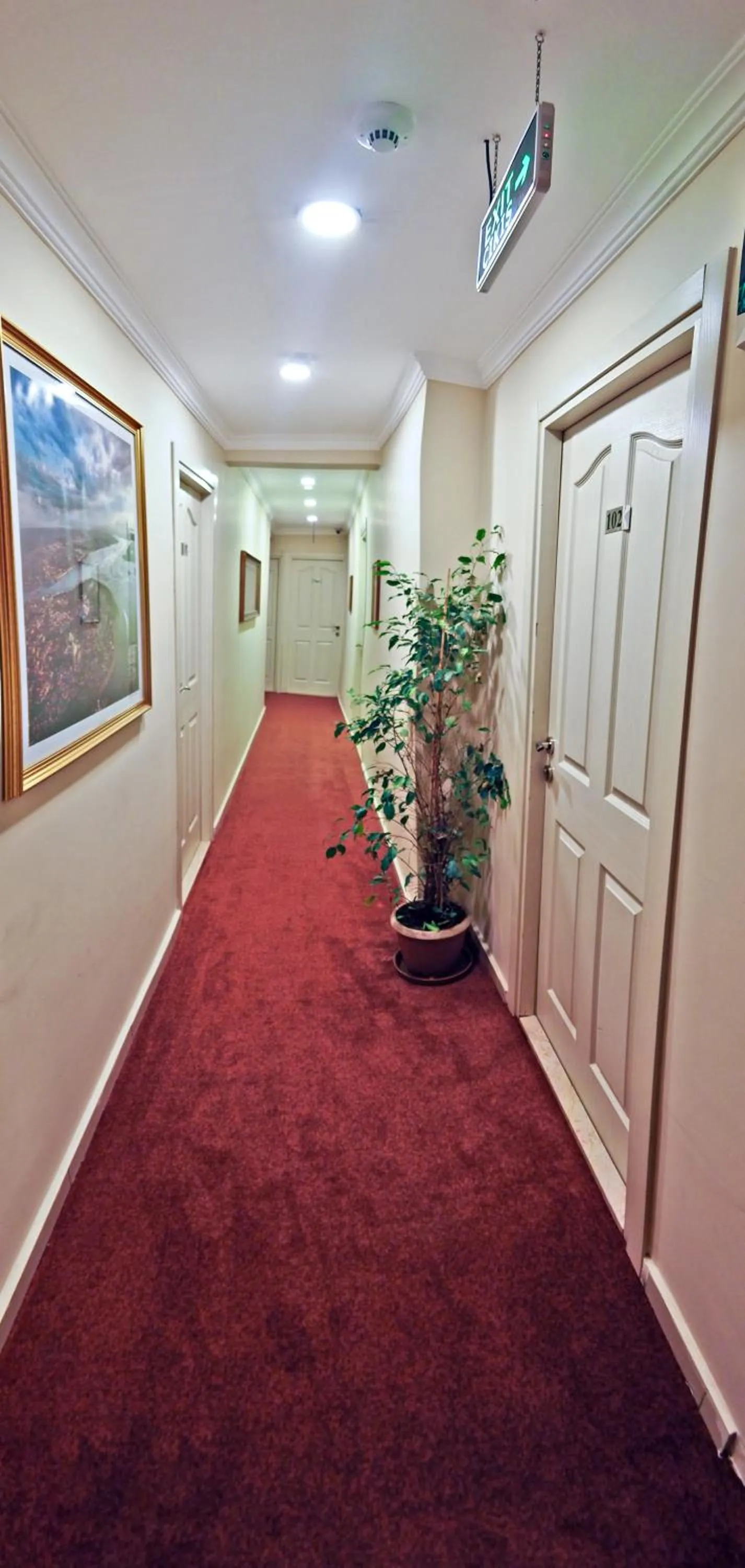 Lobby or reception in Nagehan Hotel Old City