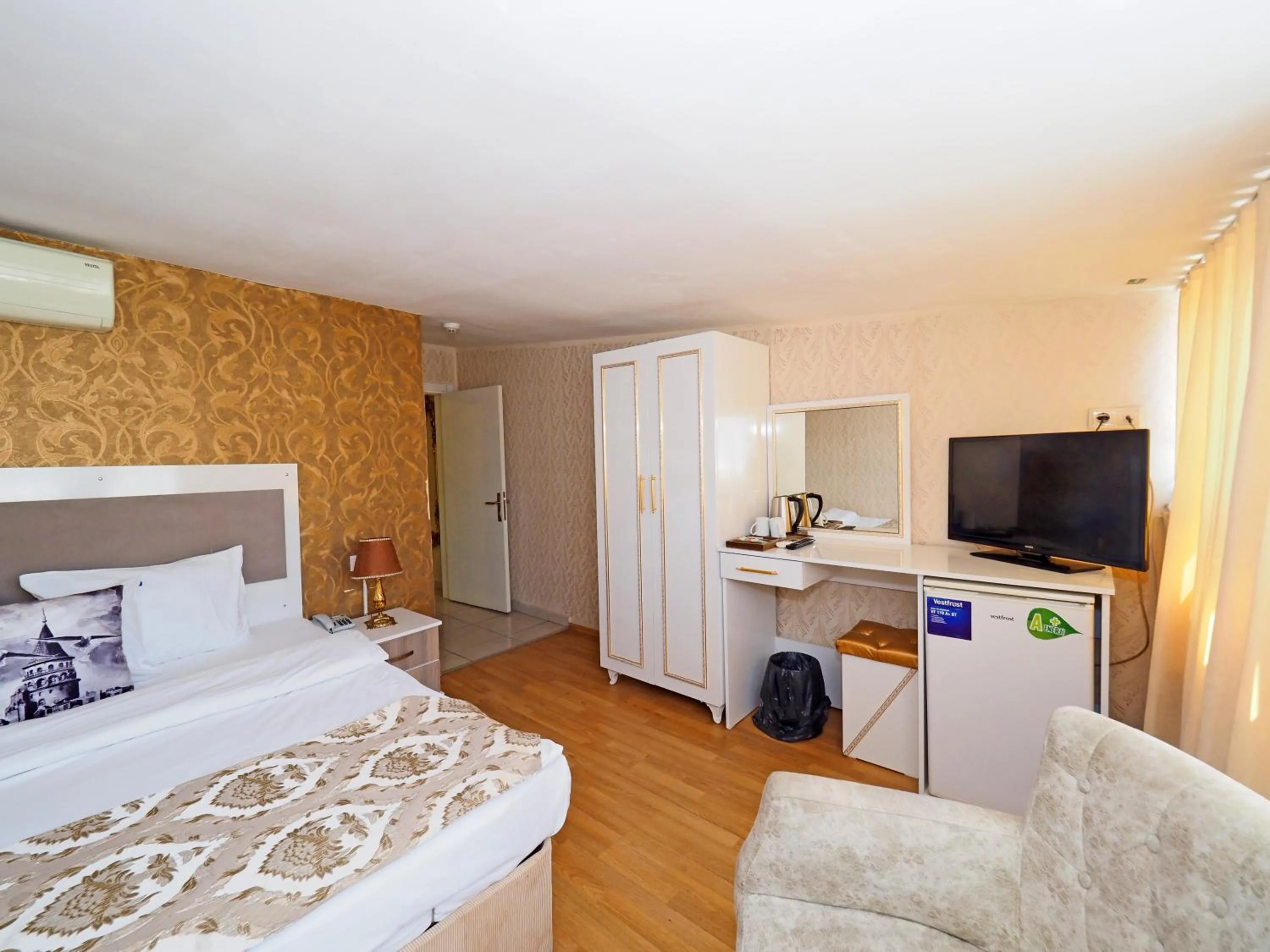 Bed in Nagehan Hotel Old City