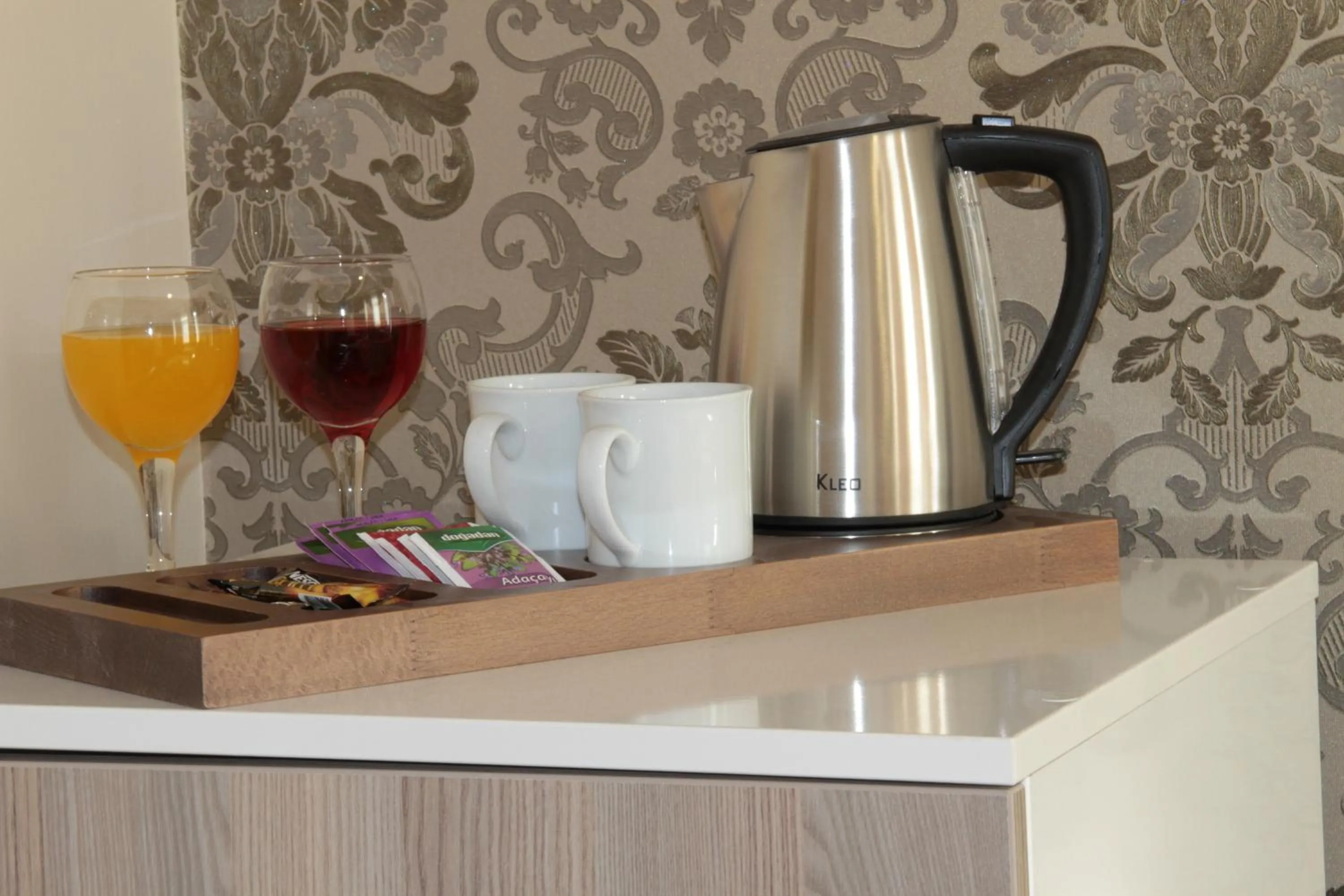 Staff in Nagehan Hotel Old City