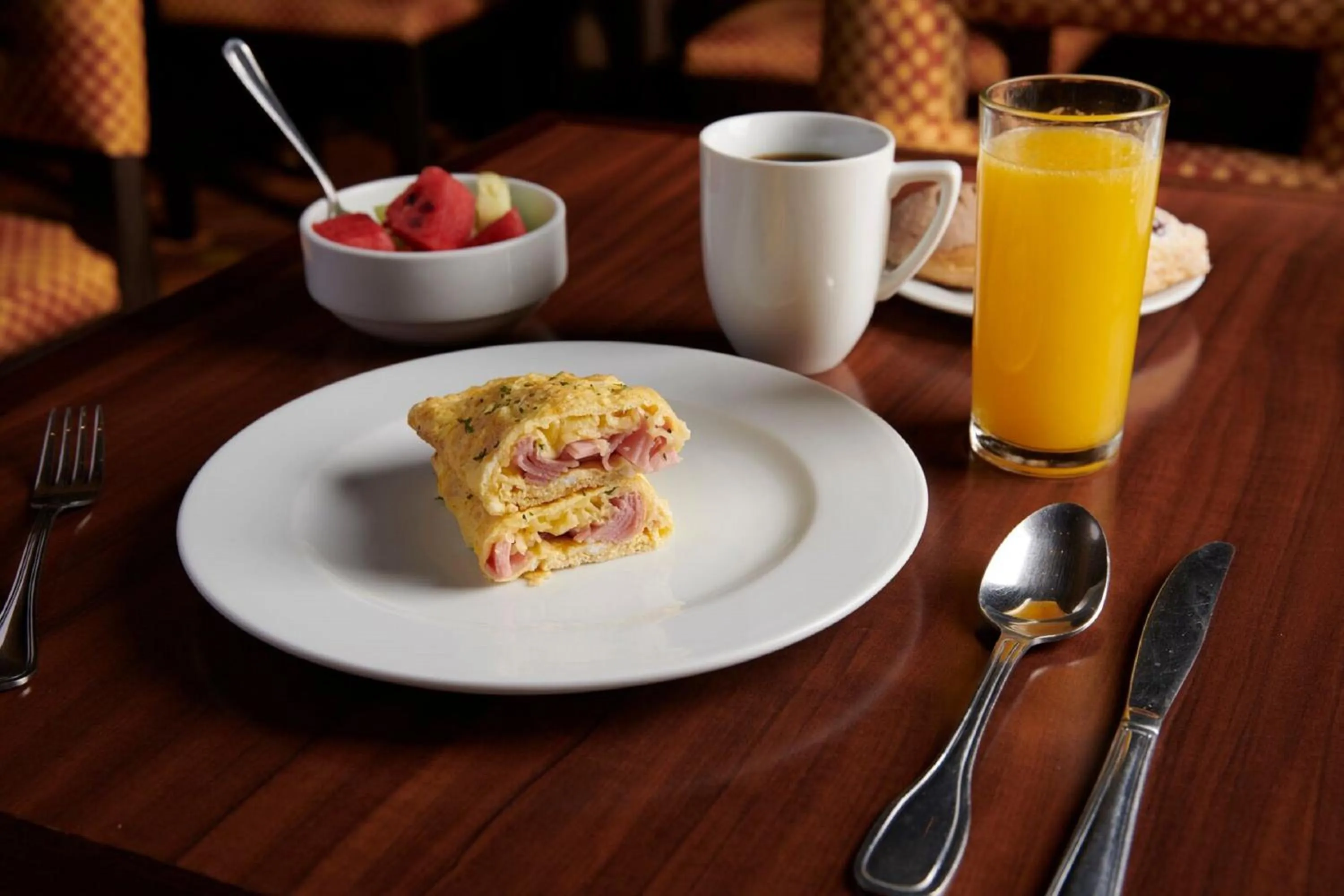 Restaurant/places to eat in Staybridge Suites Chihuahua by IHG