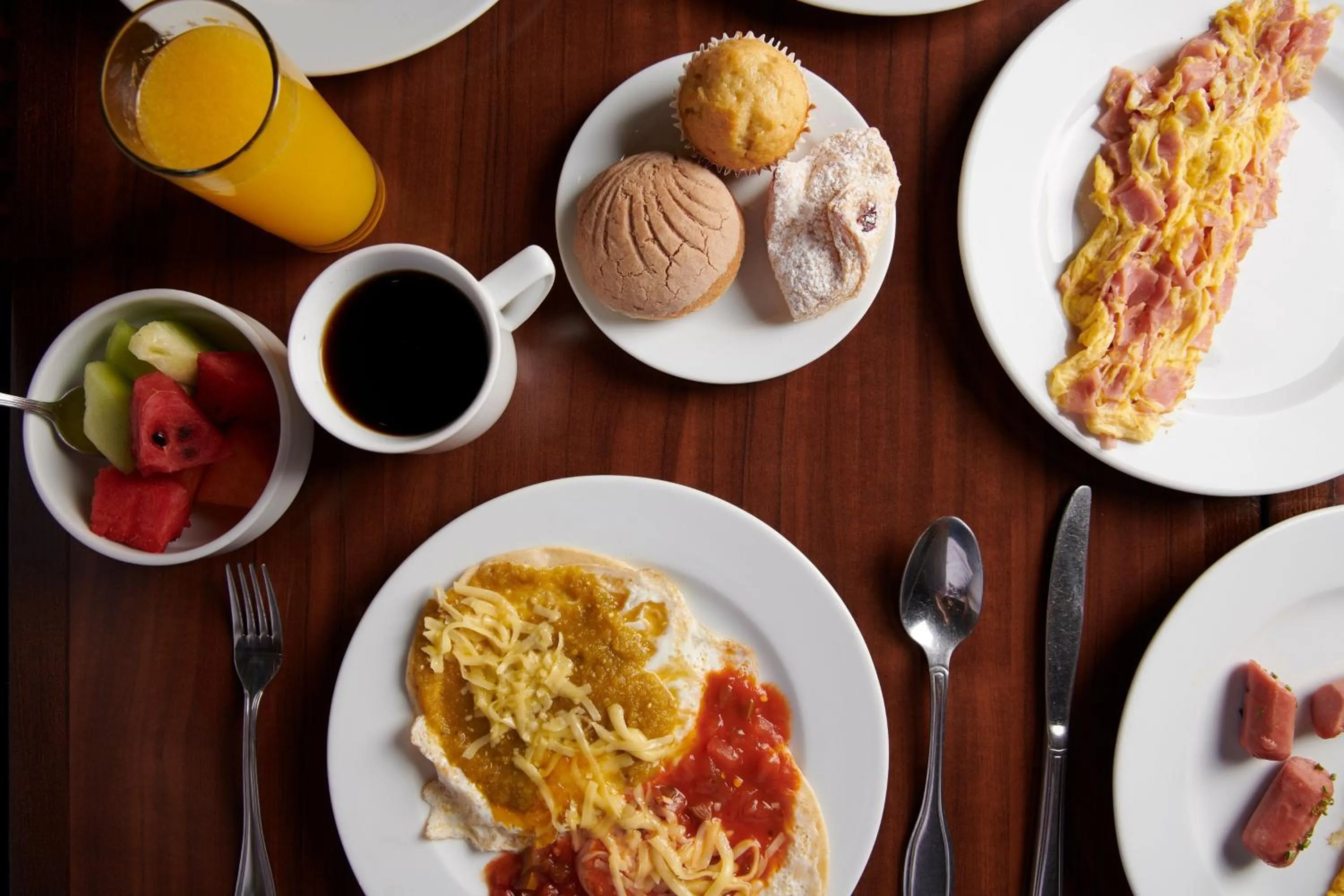 Restaurant/places to eat in Staybridge Suites Chihuahua by IHG