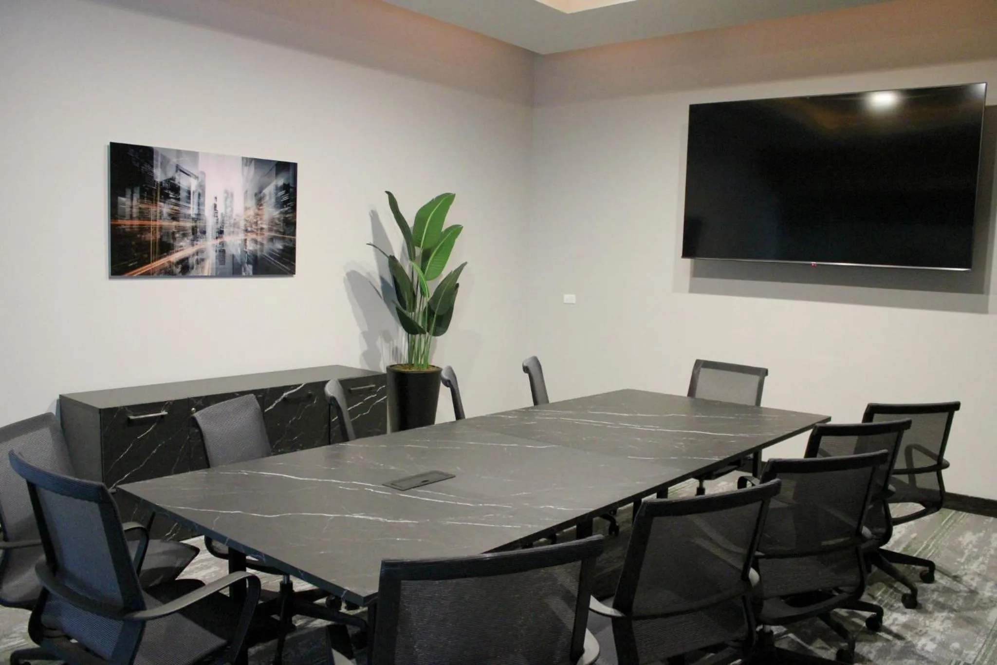 Meeting/conference room in Staybridge Suites Chihuahua by IHG