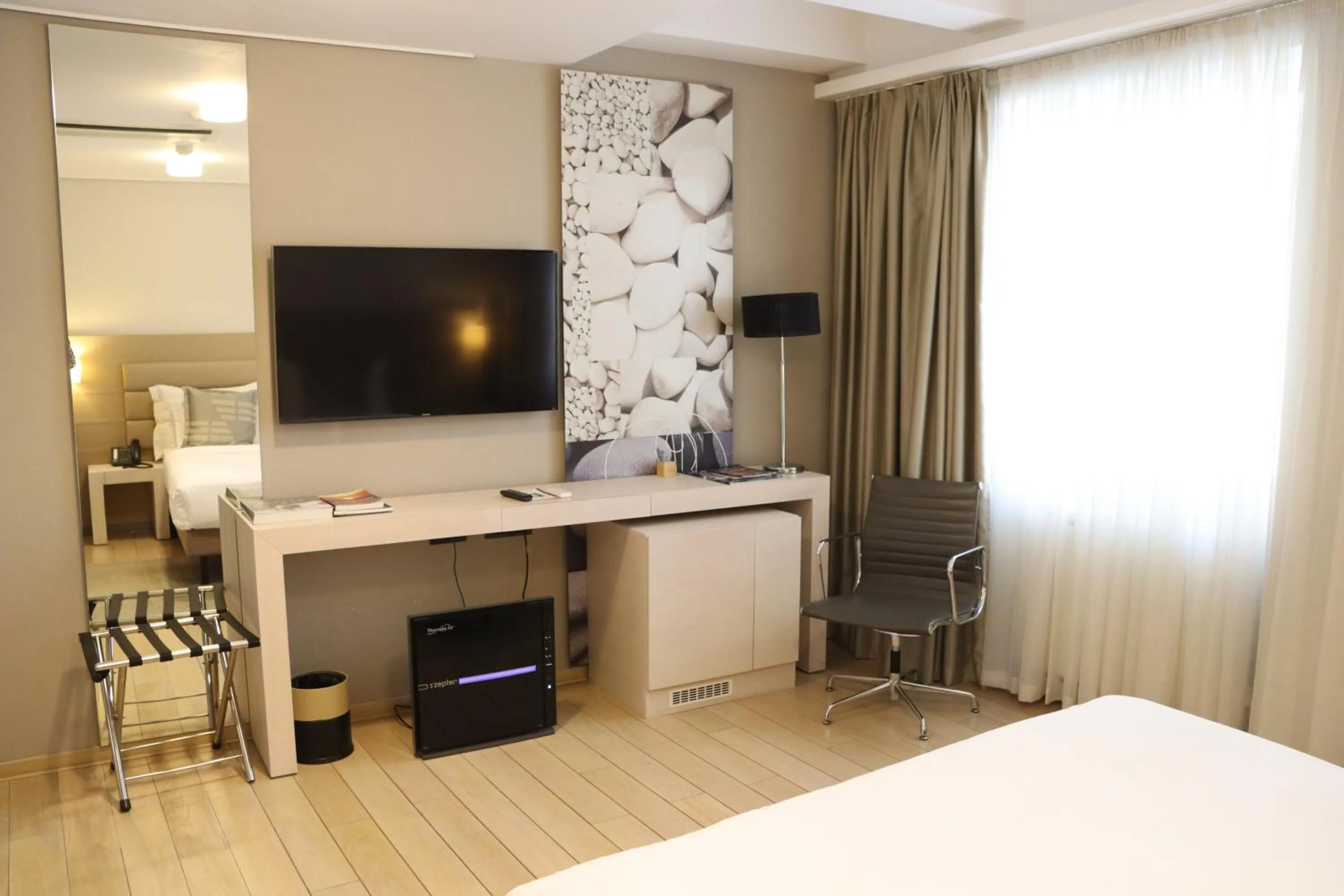 Bedroom, Bed in Zepter Hotel Belgrade, member of Zepter Hotels