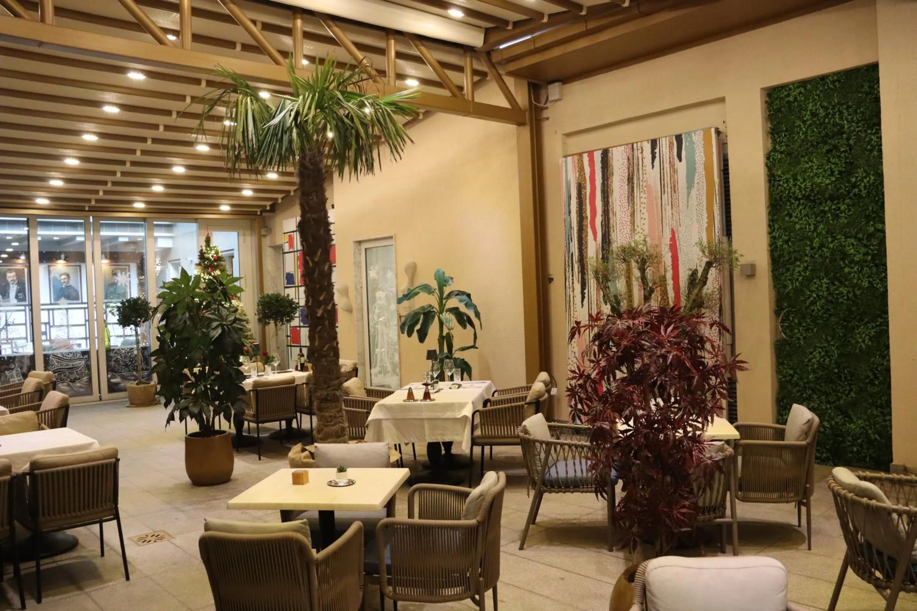 Restaurant/places to eat in Zepter Hotel Belgrade, member of Zepter Hotels