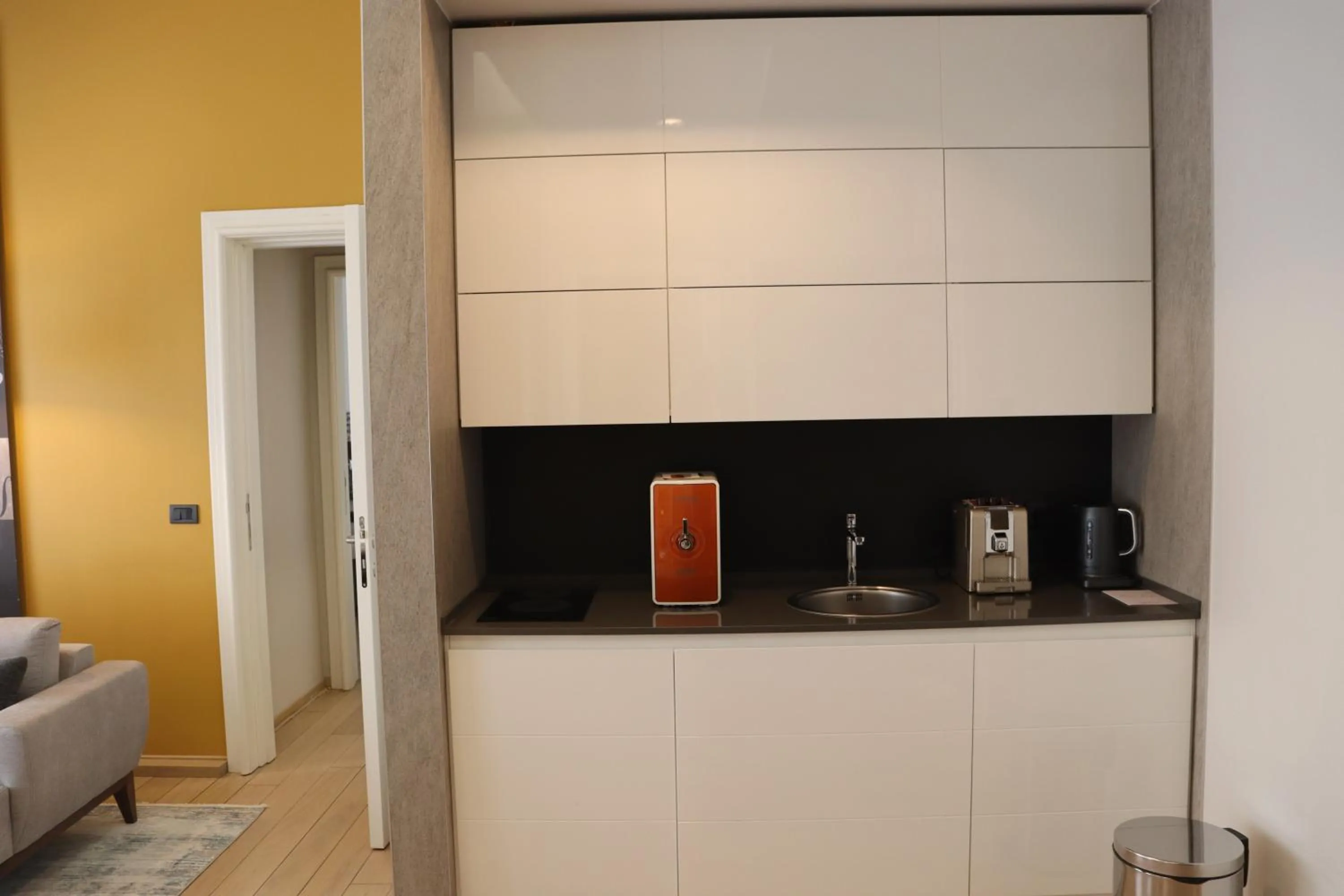 Kitchen or kitchenette in Zepter Hotel Belgrade, member of Zepter Hotels