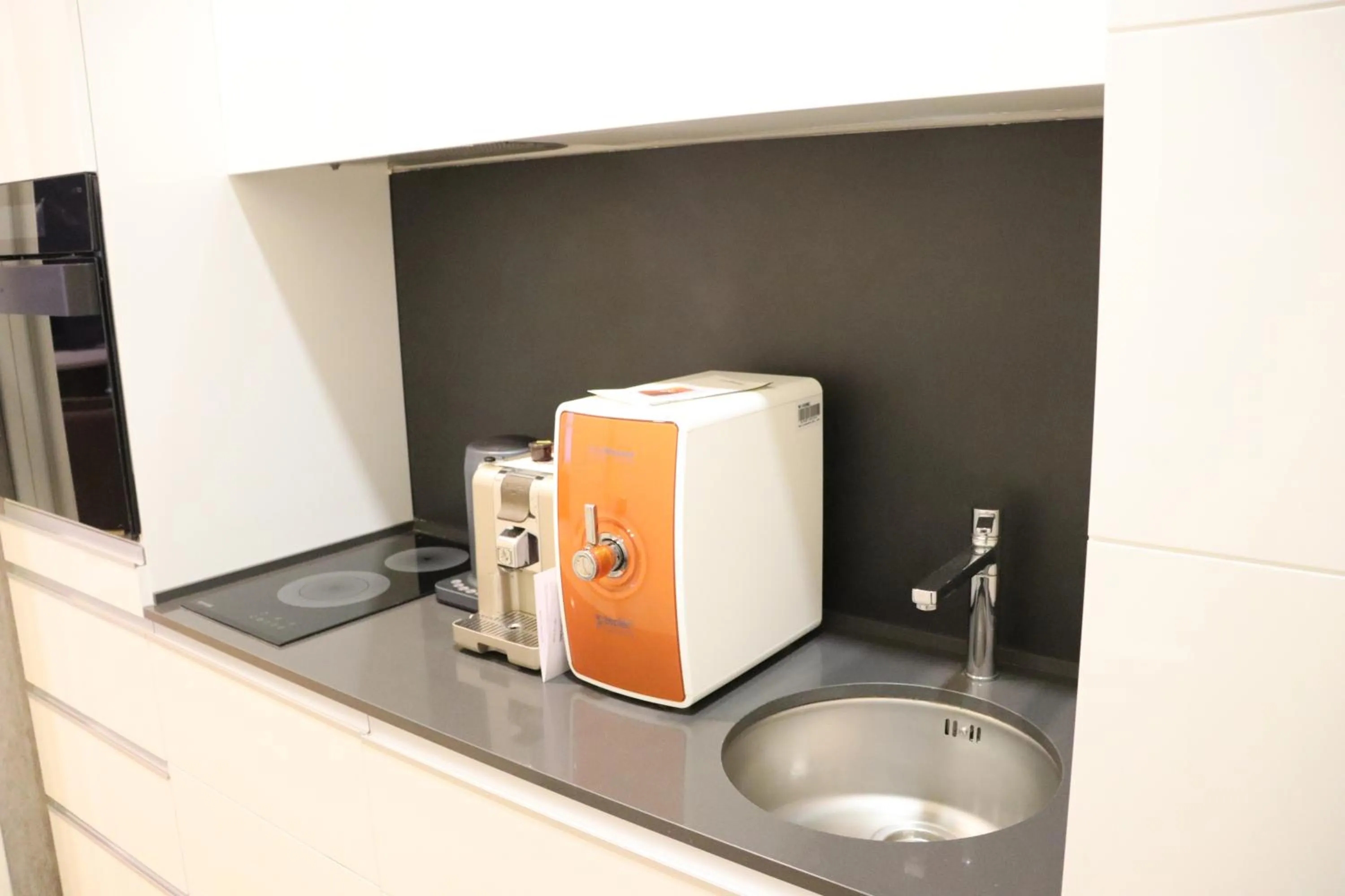 Kitchen or kitchenette in Zepter Hotel Belgrade, member of Zepter Hotels