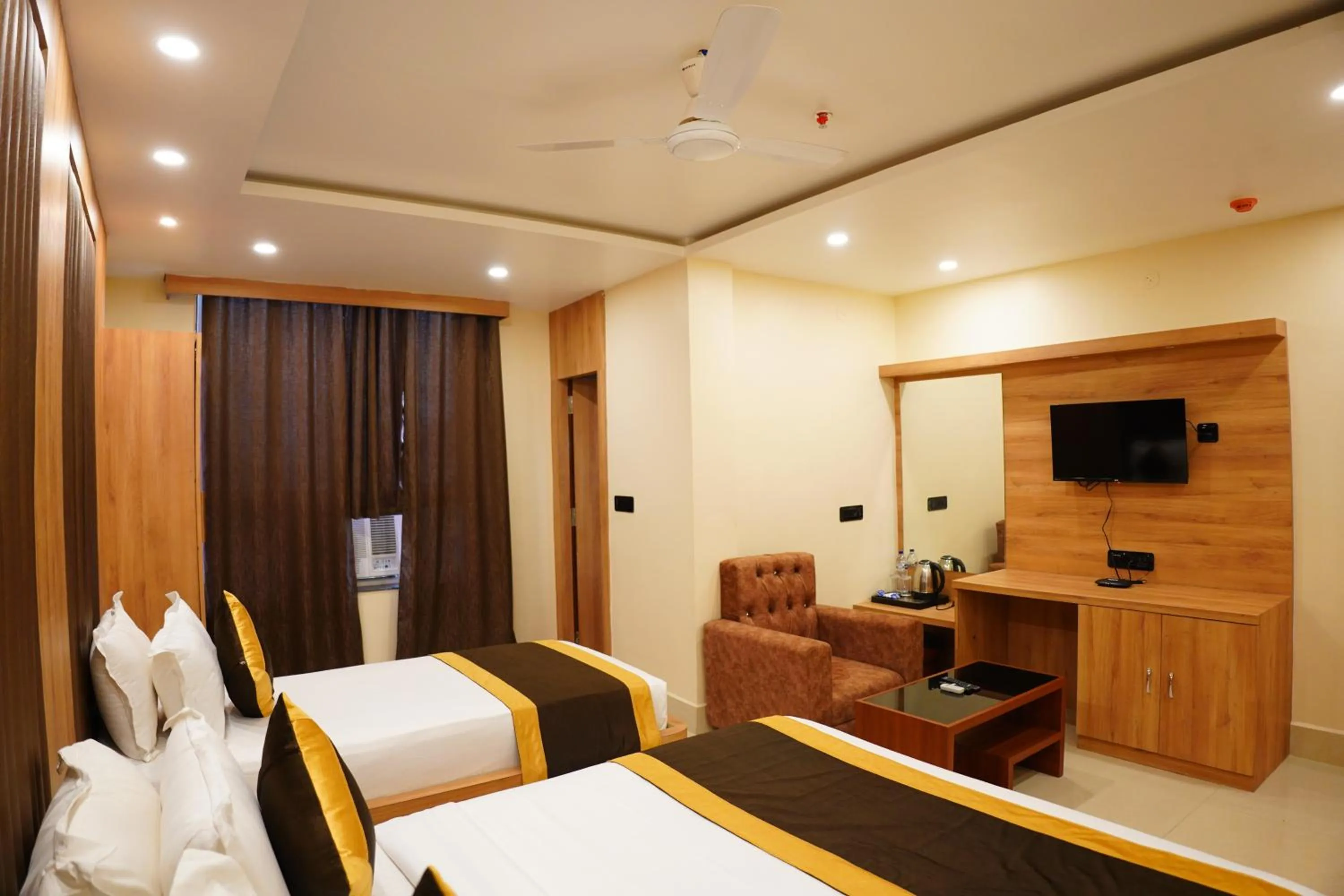 Bed in The MARUTINANDAN GRAND