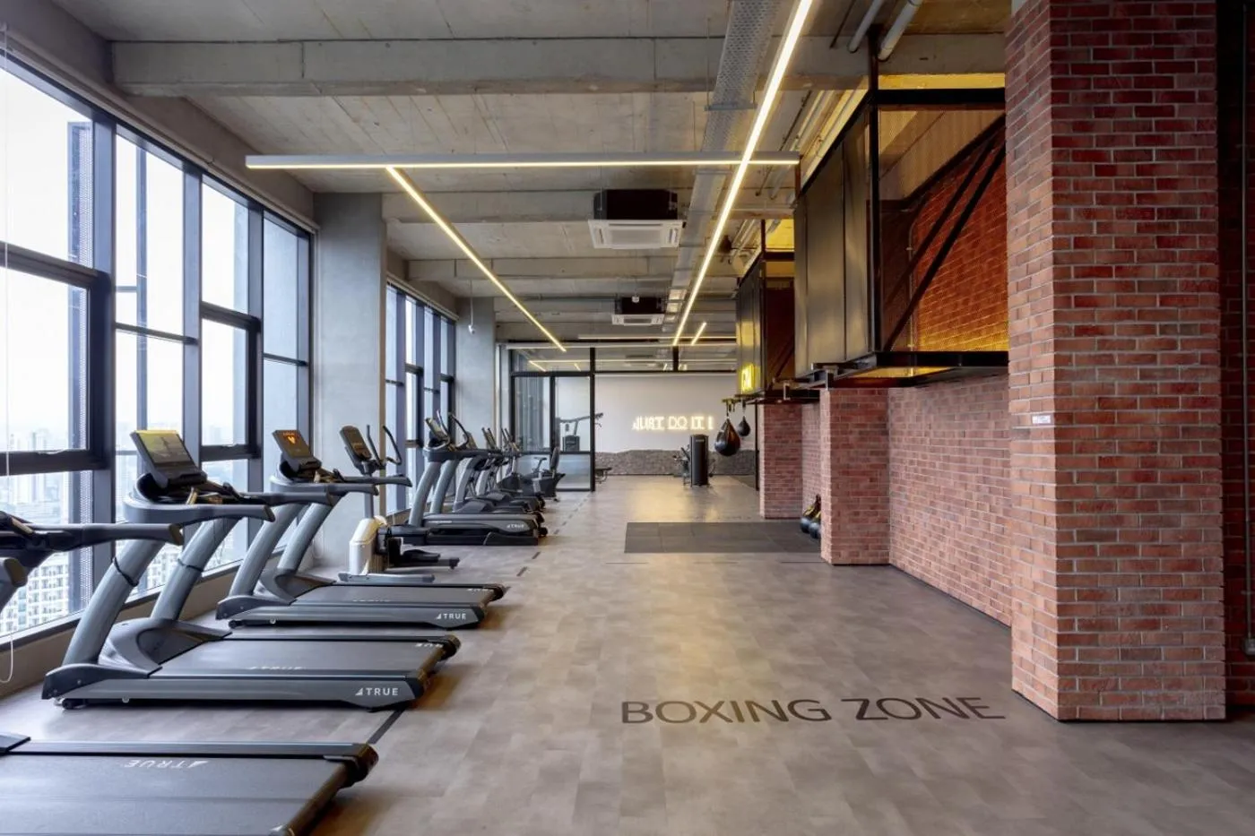 Fitness centre/facilities in Millerz Square Old Klang Road