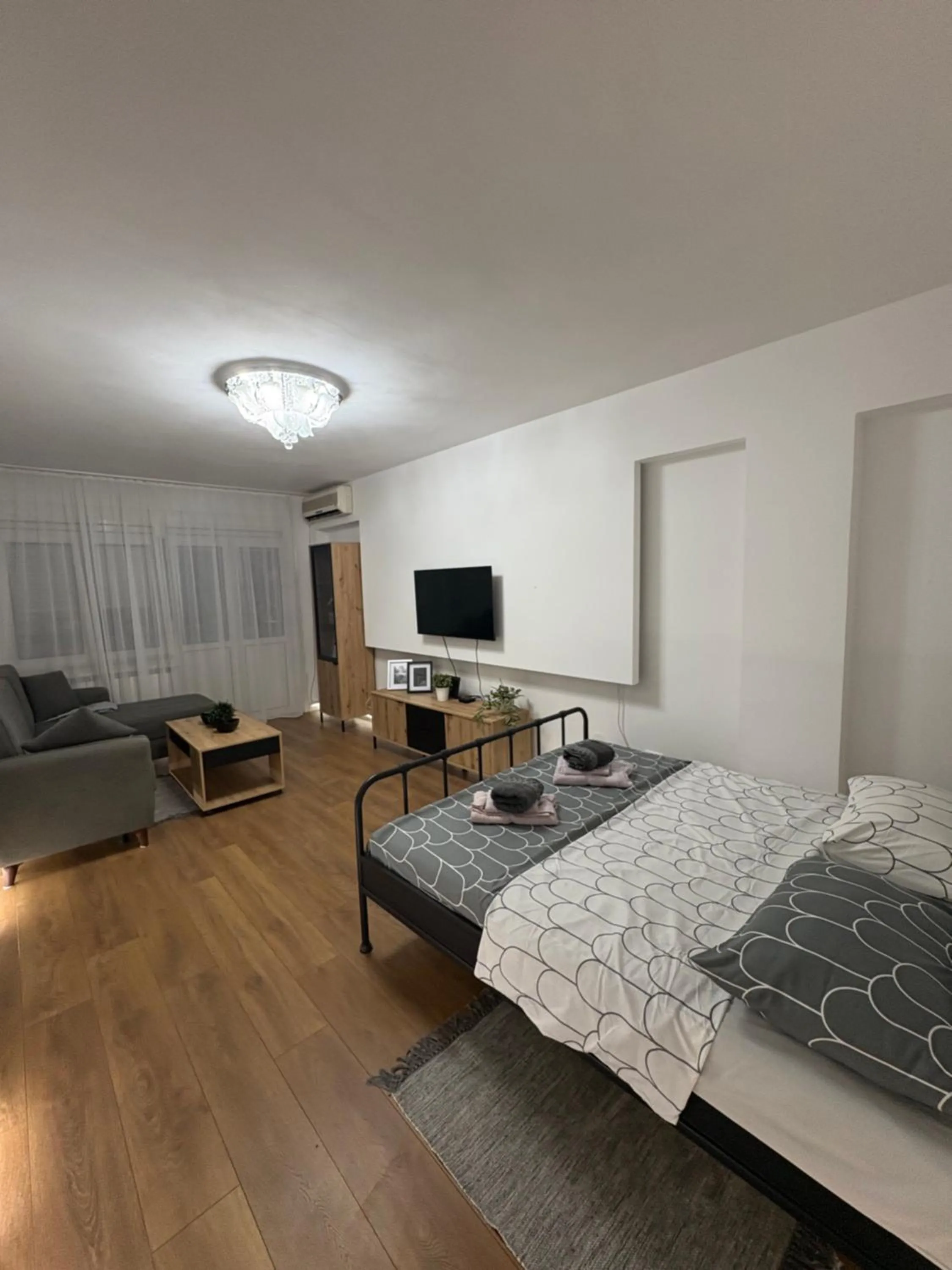 Bed in Apartments Sat