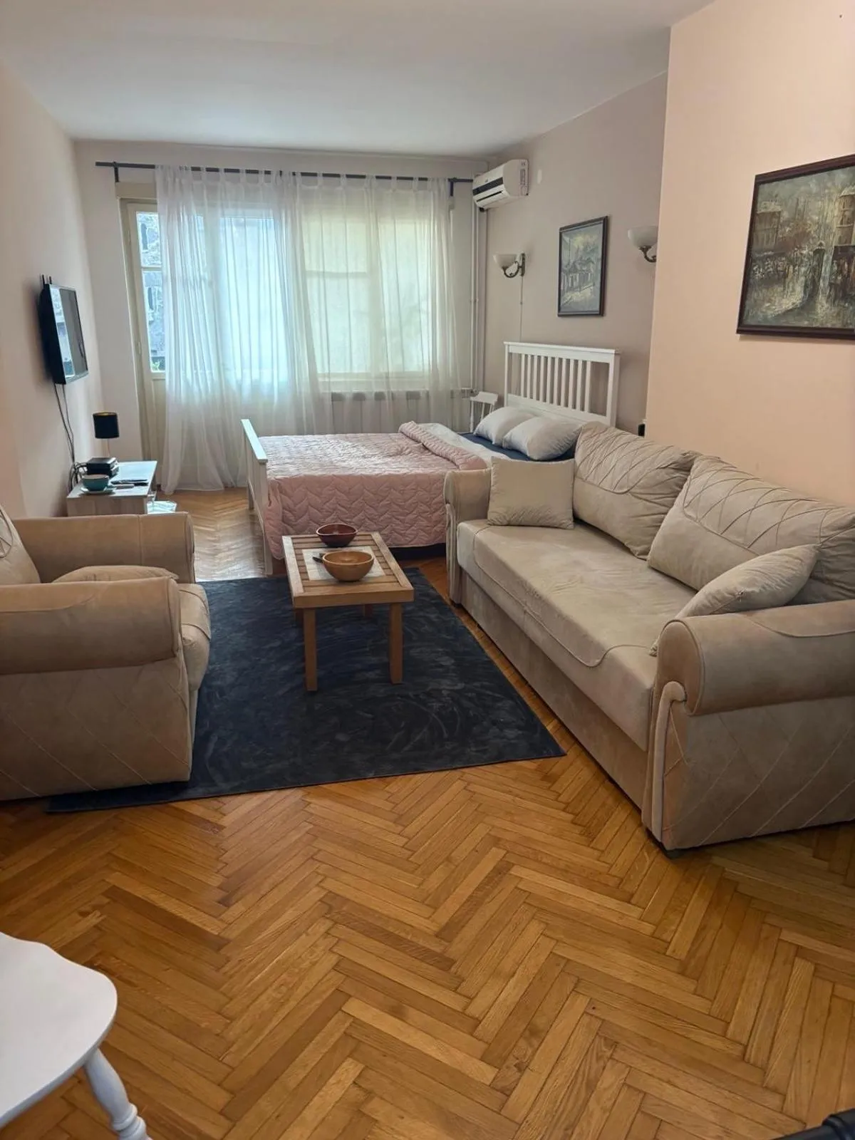 Bed in Apartments Sat