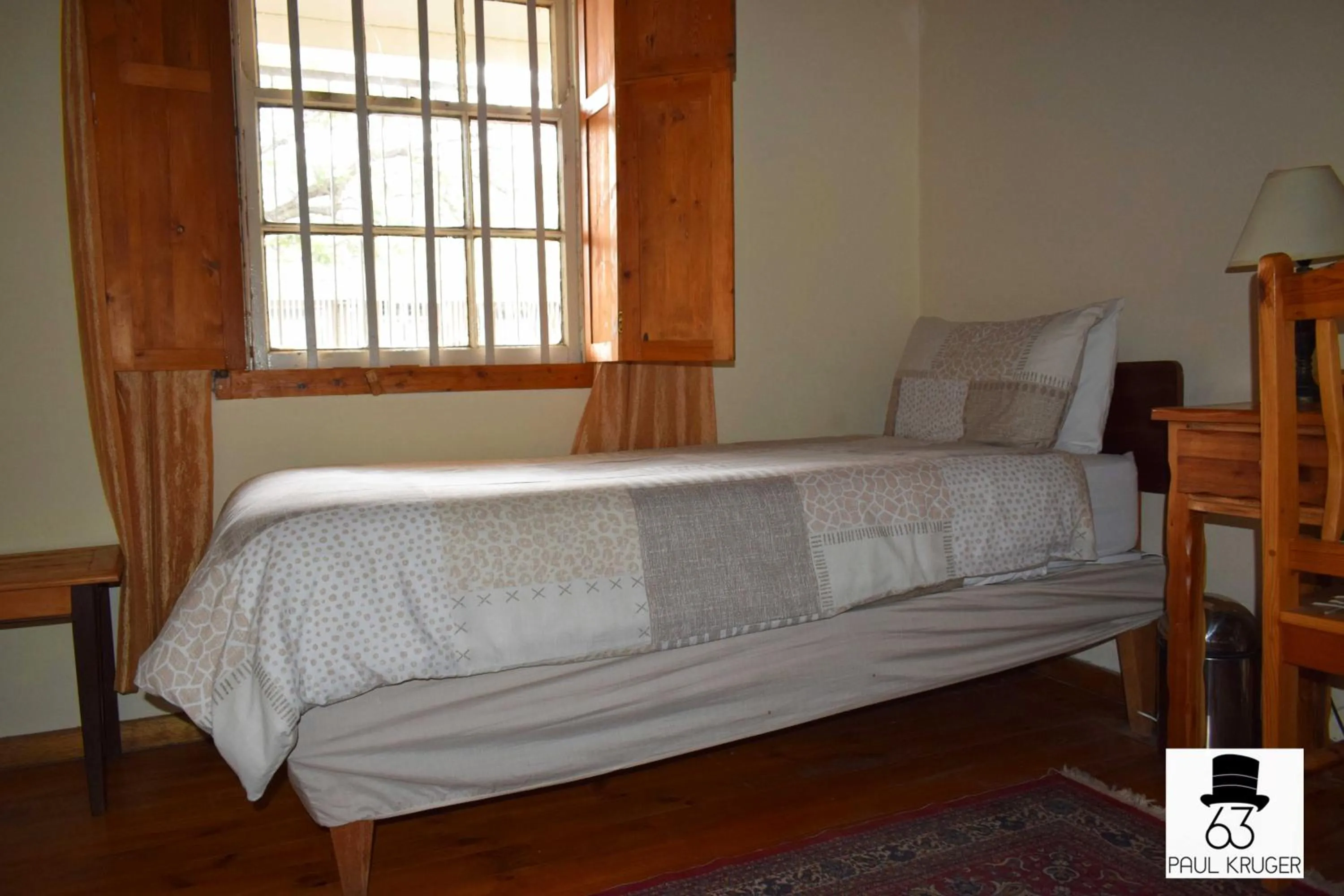 Bed in Paul Kruger 63