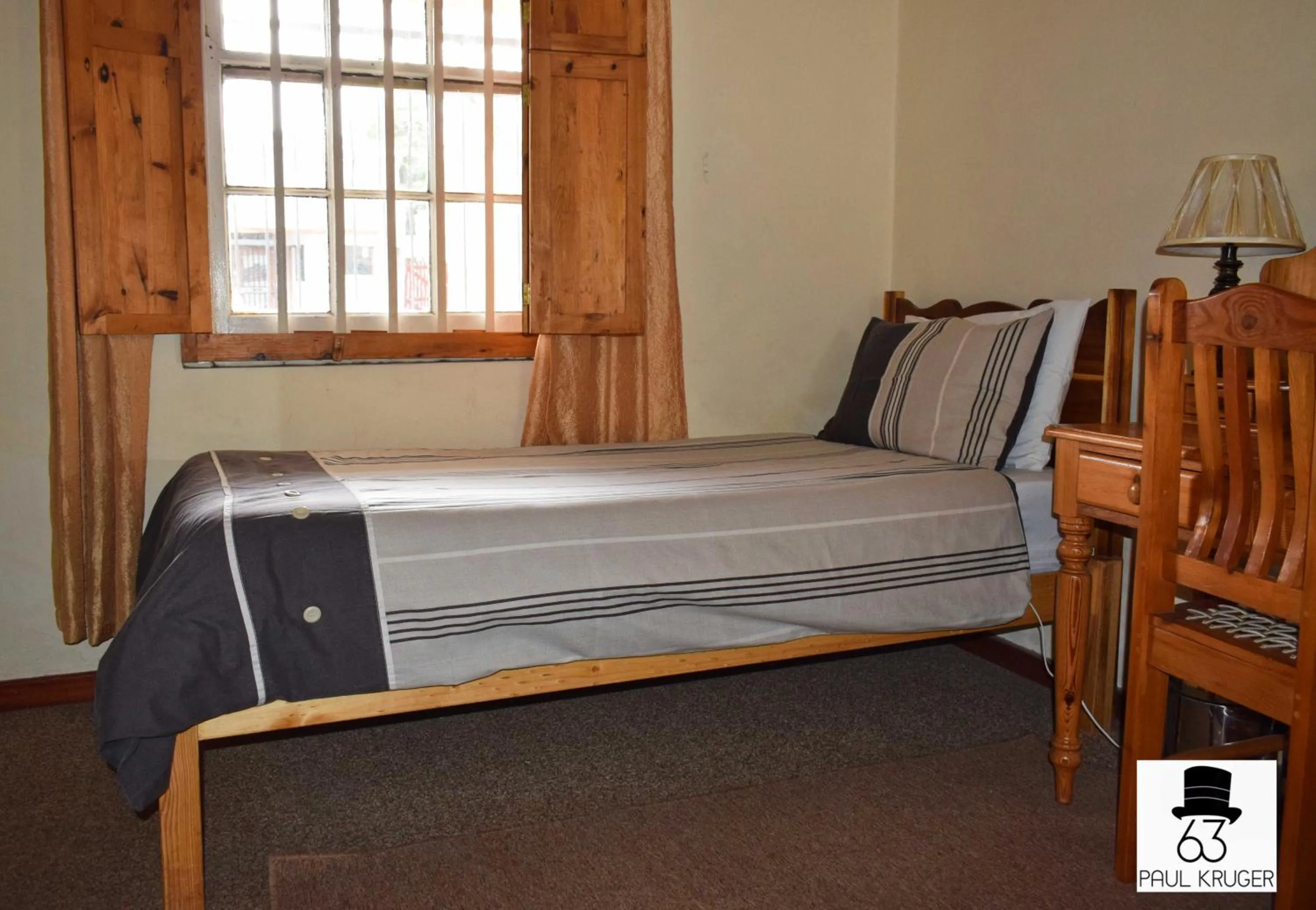 Bed in Paul Kruger 63
